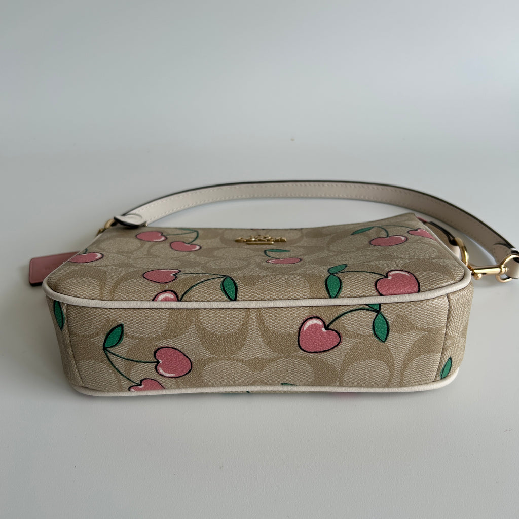 Coach Heart Cherry Nolita 19 Light Khaki Multi Canvas Wristlet NEW