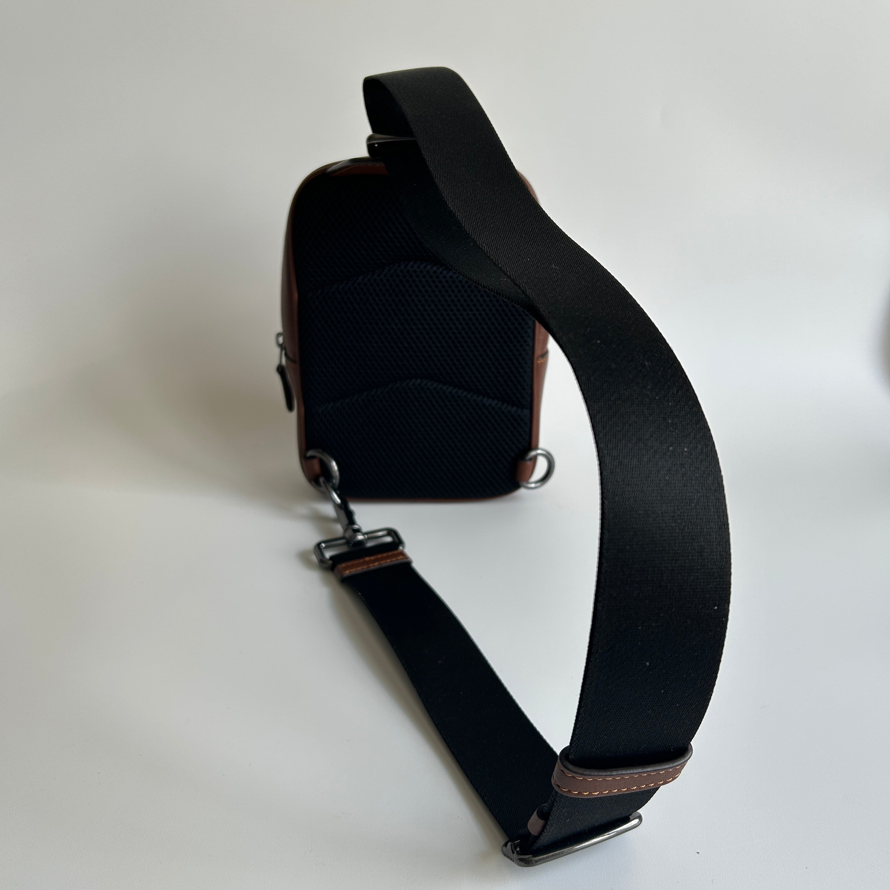 Coach Peanuts Snoopy West Pack Brown Coated Canvas Sling Bag Excellent