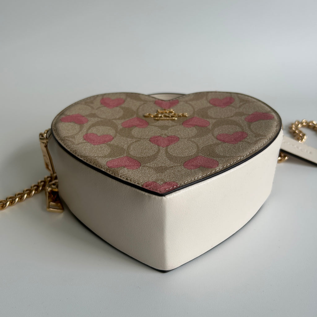 Coach Heart Bag Chalk White Signature Canvas Pink Hearts Crossbody Good