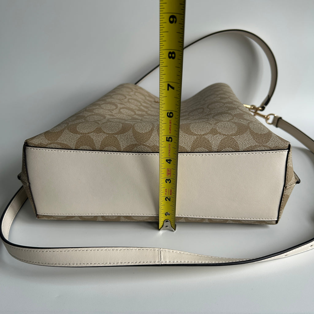 Coach Mollie CA561 Khaki Chalk Canvas Leather Bucket Bag Excellent