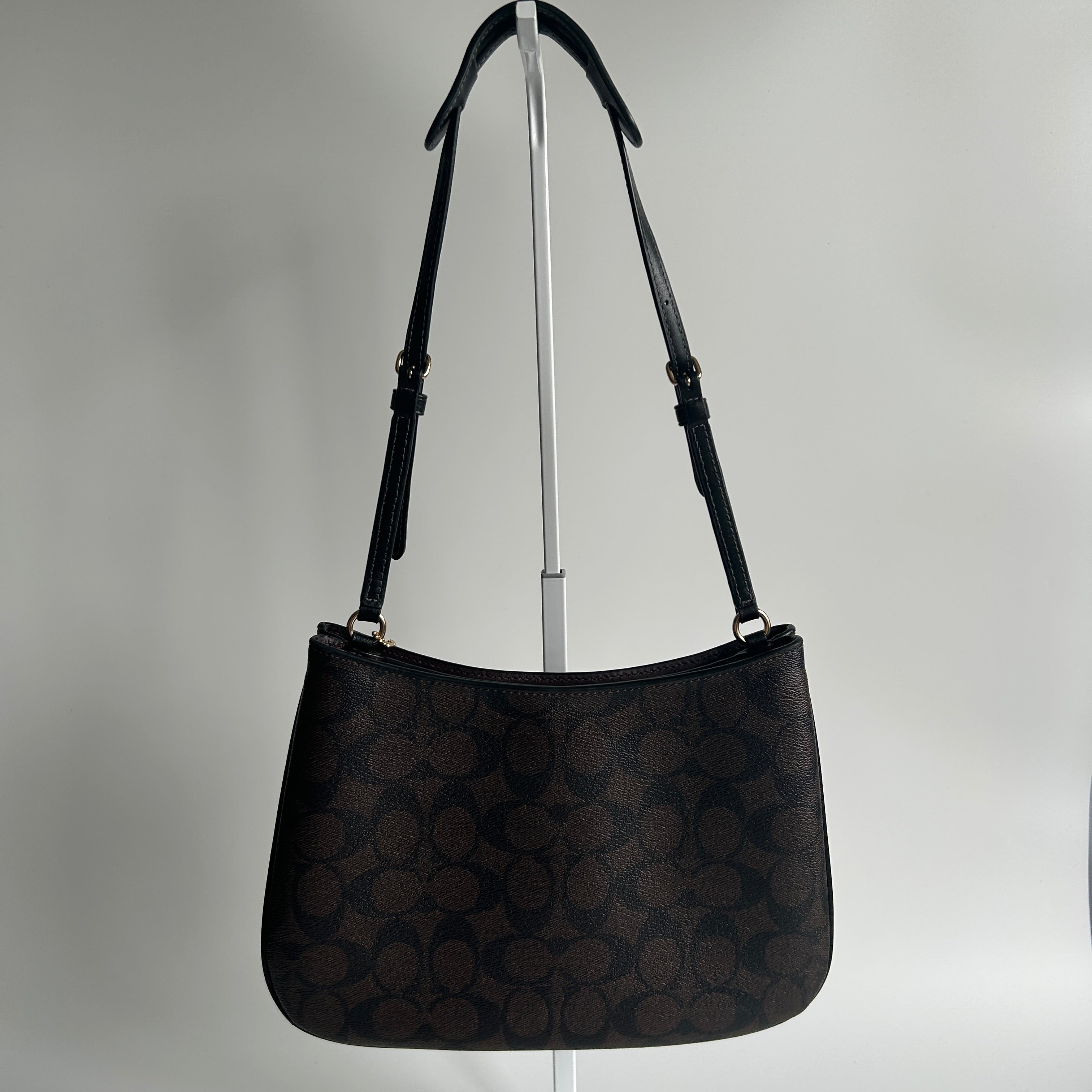 Coach Penelope Brown Signature Canvas Leather Shoulder Bag CO953 Excellent