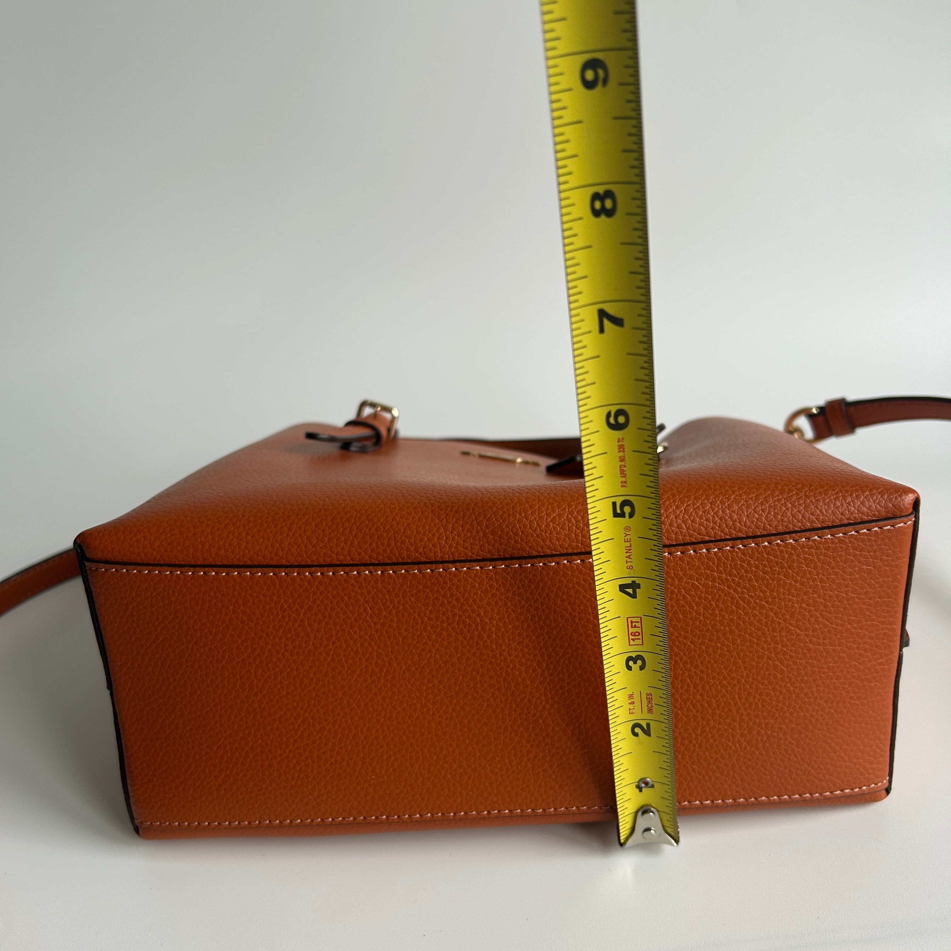 Coach Mollie Tote 25 Canyon Orange Pebbled Leather Shoulder Bag Excellent