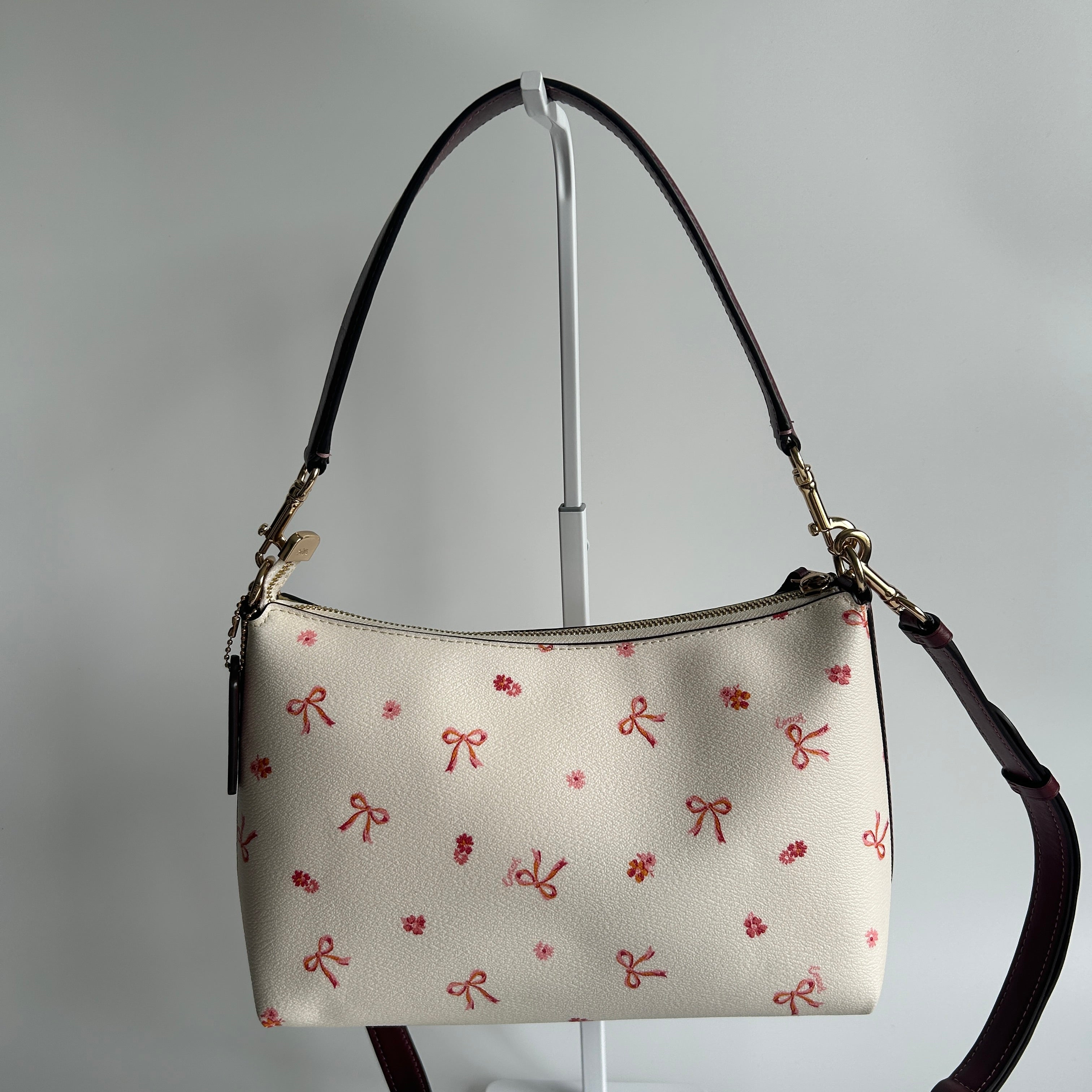 Coach Clara Chalk White Bow Print Pebbled Leather Shoulder Bag CN687 Excellent