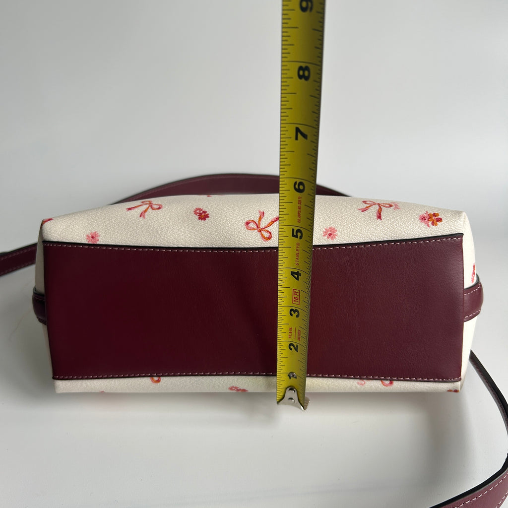 Coach Clara Chalk White Bow Print Pebbled Leather Shoulder Bag CN687 Excellent