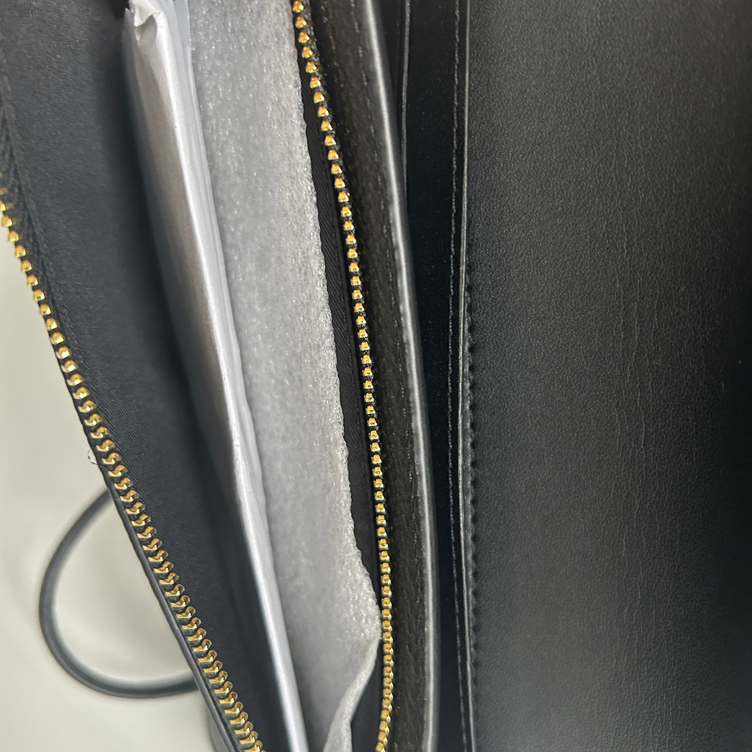 Coach Anna Foldover Clutch Black Pebbled Leather Crossbody Excellent