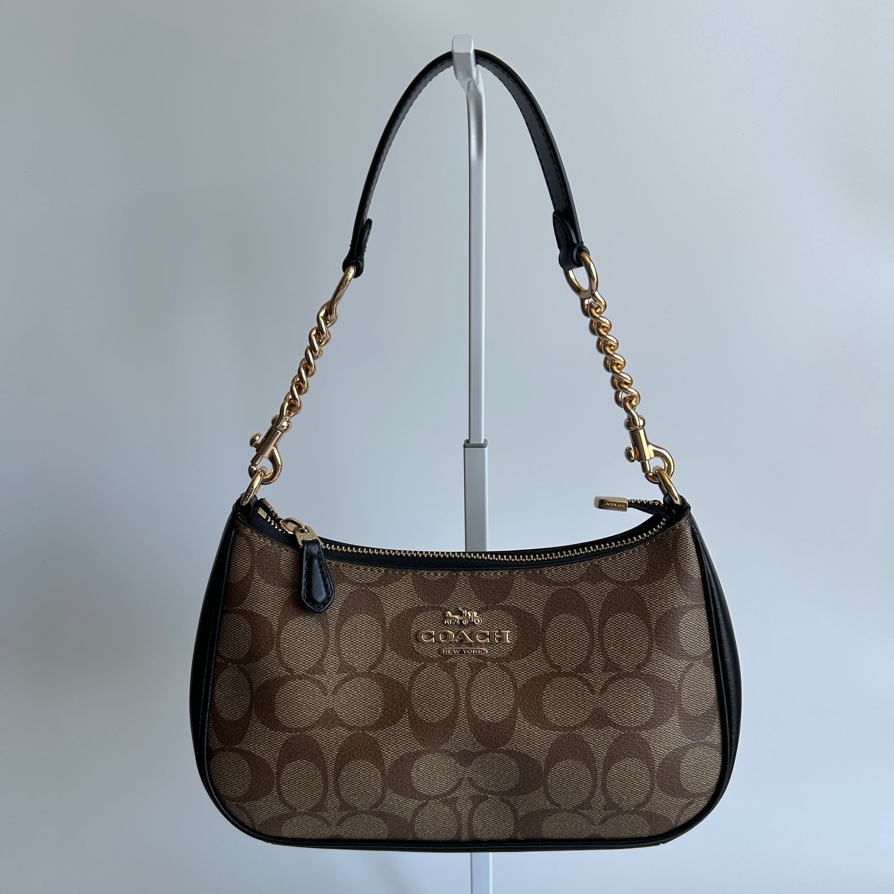 Coach Teri Brown Black Signature Canvas Leather Shoulder Bag Excellent