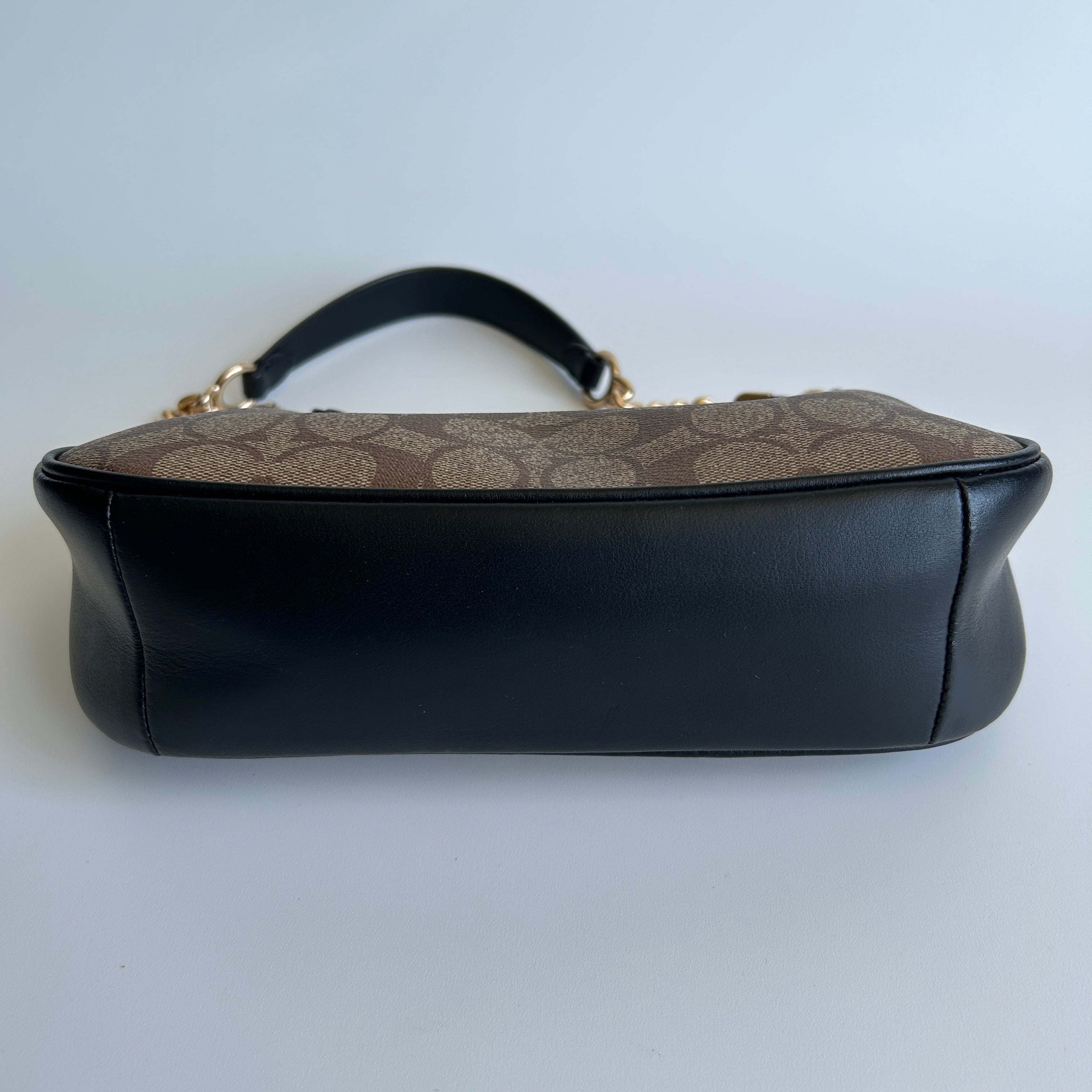 Coach Teri Brown Black Signature Canvas Leather Shoulder Bag Excellent
