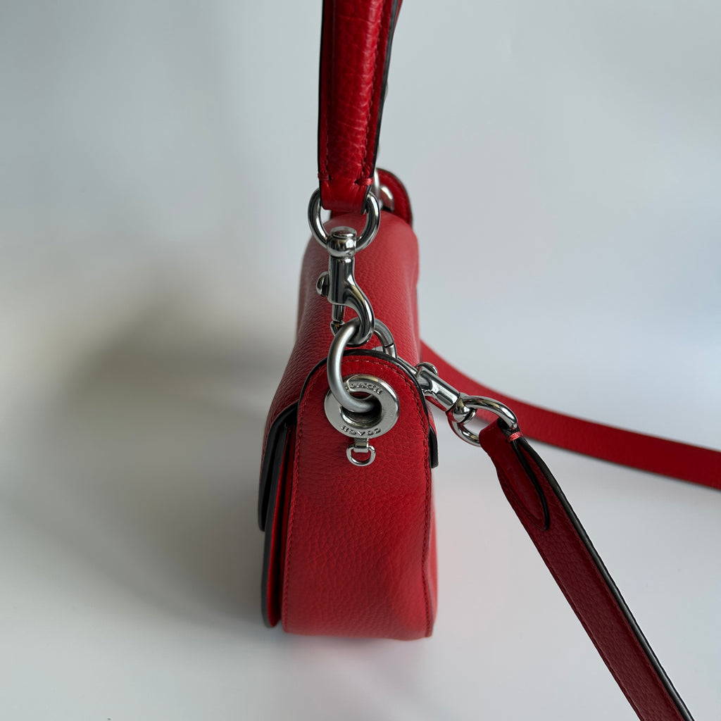 Coach Kleo 17 Red Pebbled Leather Shoulder Bag Excellent