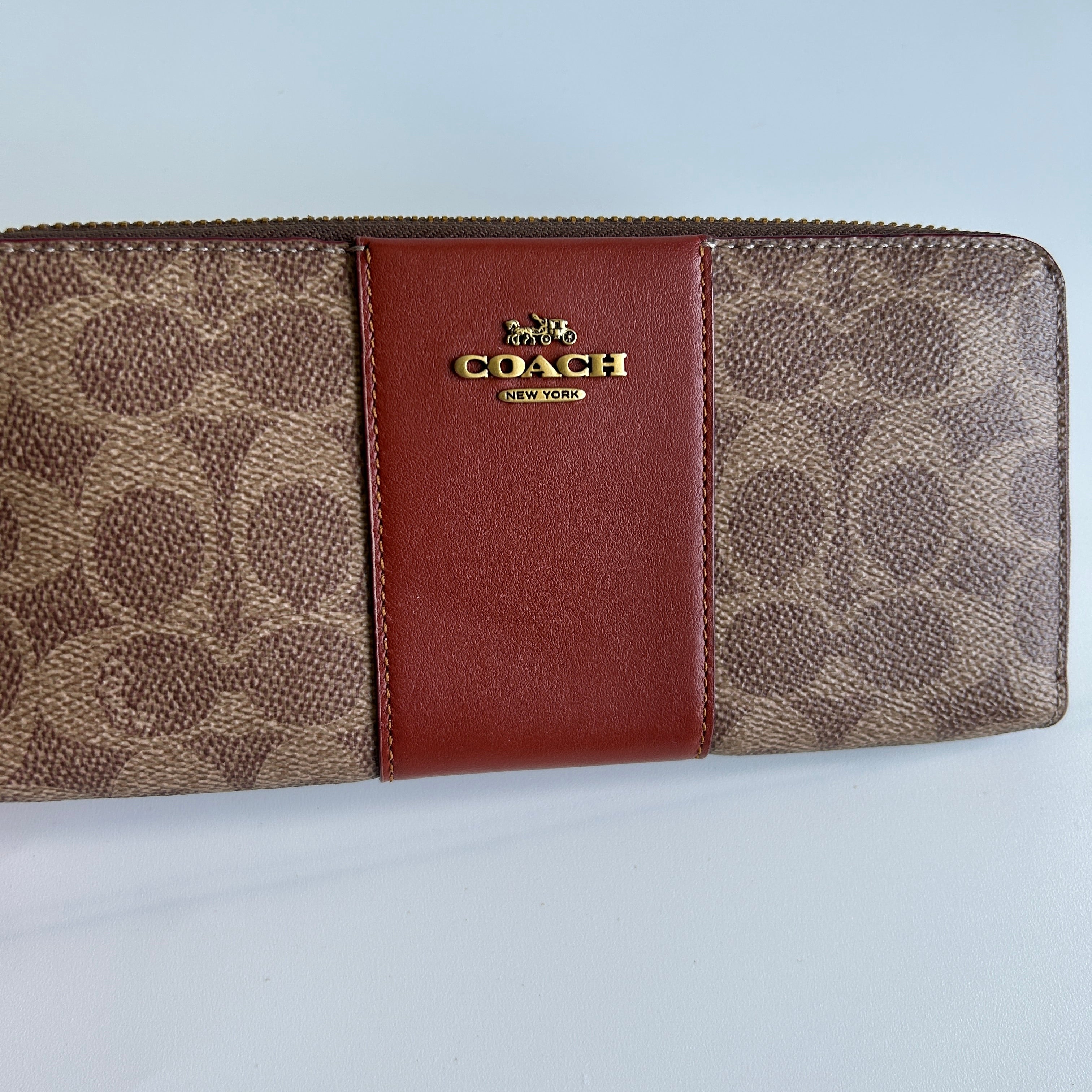 Coach Accordion Zip Brown Signature Canvas Red Leather Wallet Excellent