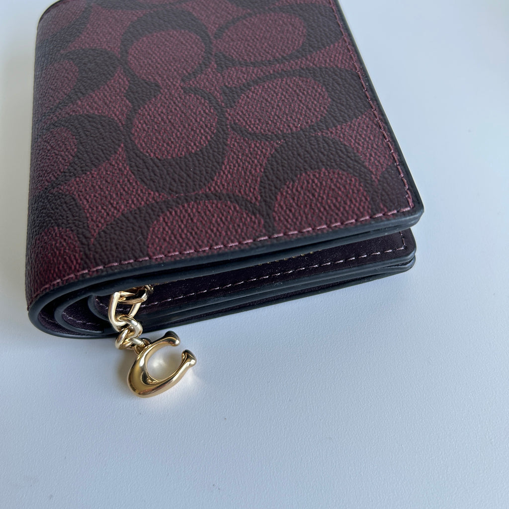 Coach Snap Wallet Wine Black Cherry Signature Canvas C3321 Excellent