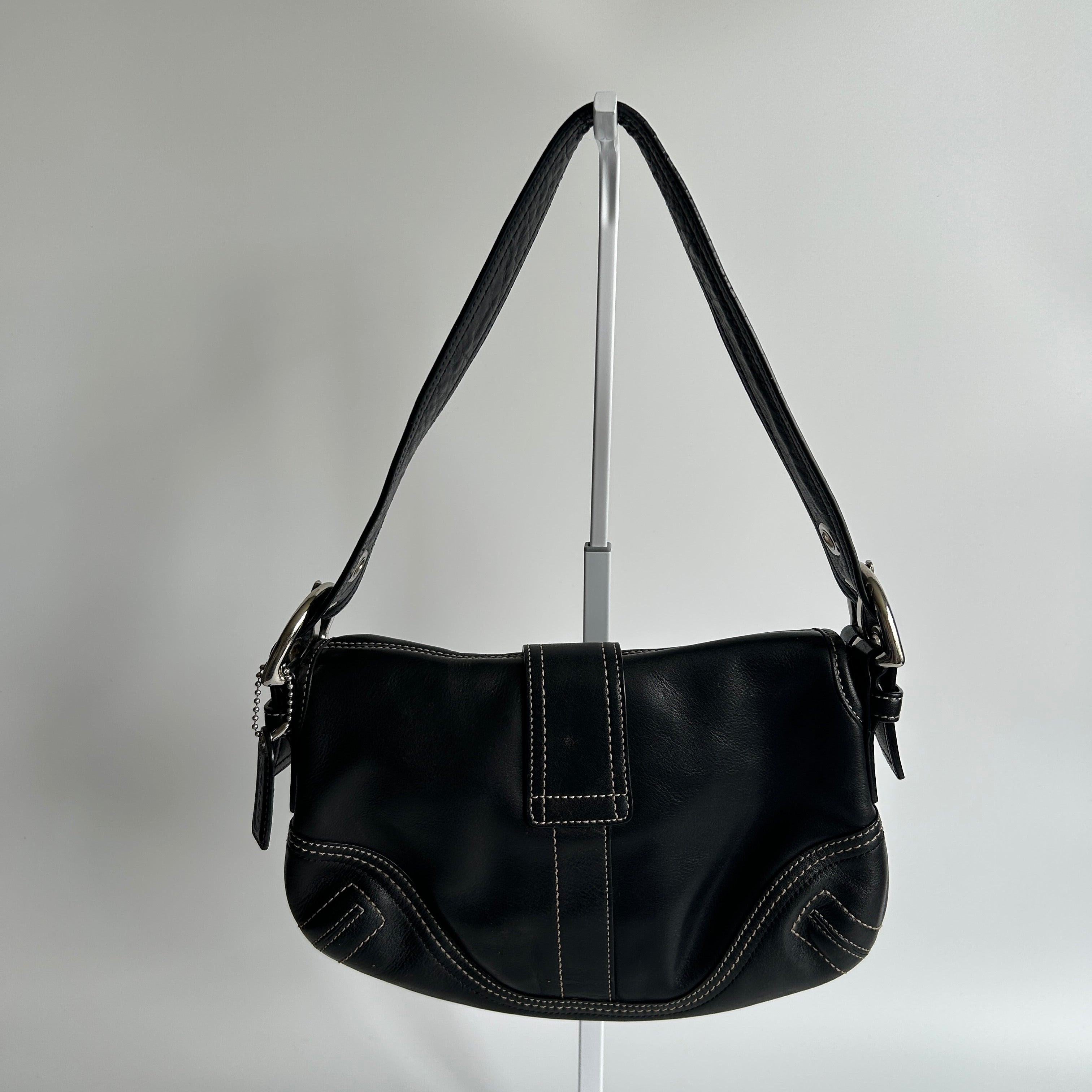Coach Soho Buckle Flap Black Leather Shoulder Bag F10926 Good Condition