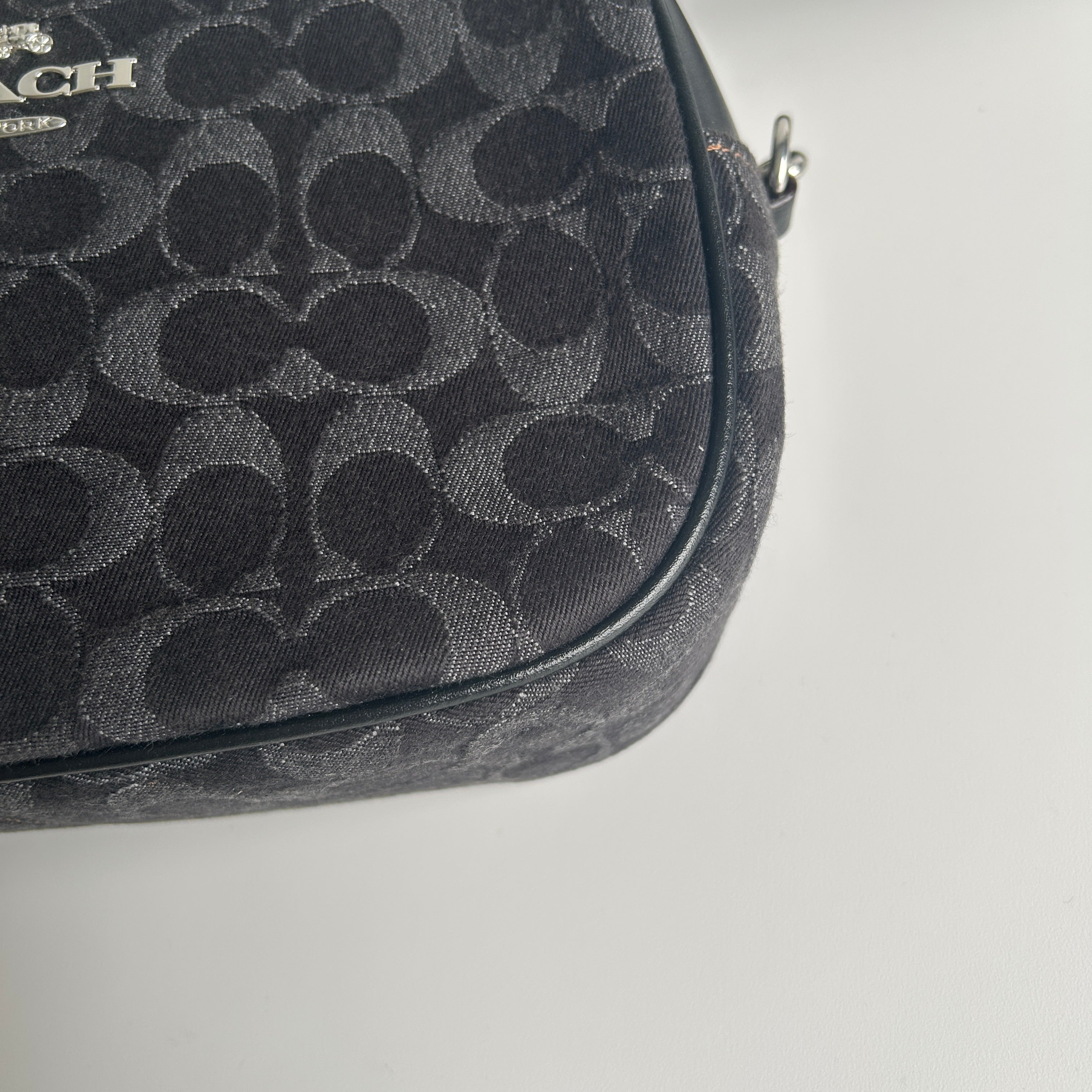 Coach Jamie Camera Bag Black Signature Denim Leather Crossbody C8219 Excellent