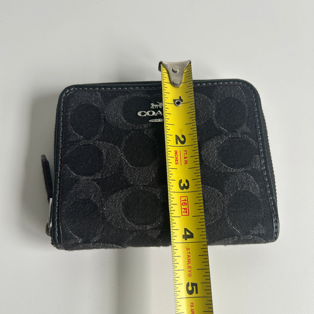 Coach Small Zip Around Black Signature Denim Canvas Leather Wallet Excellent