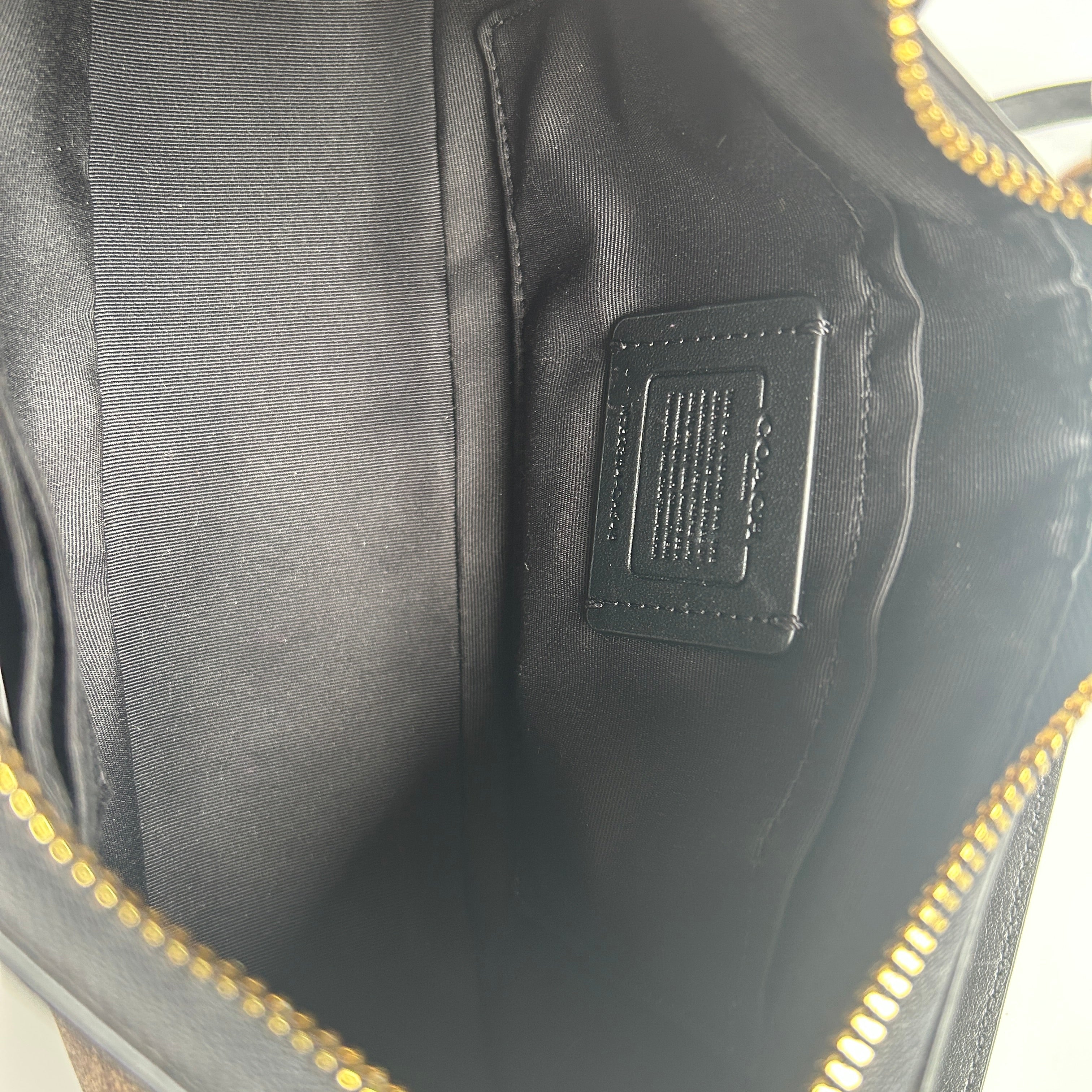 Coach Teri Shoulder Bag Brown Black Signature Canvas Leather CA548 Excellent