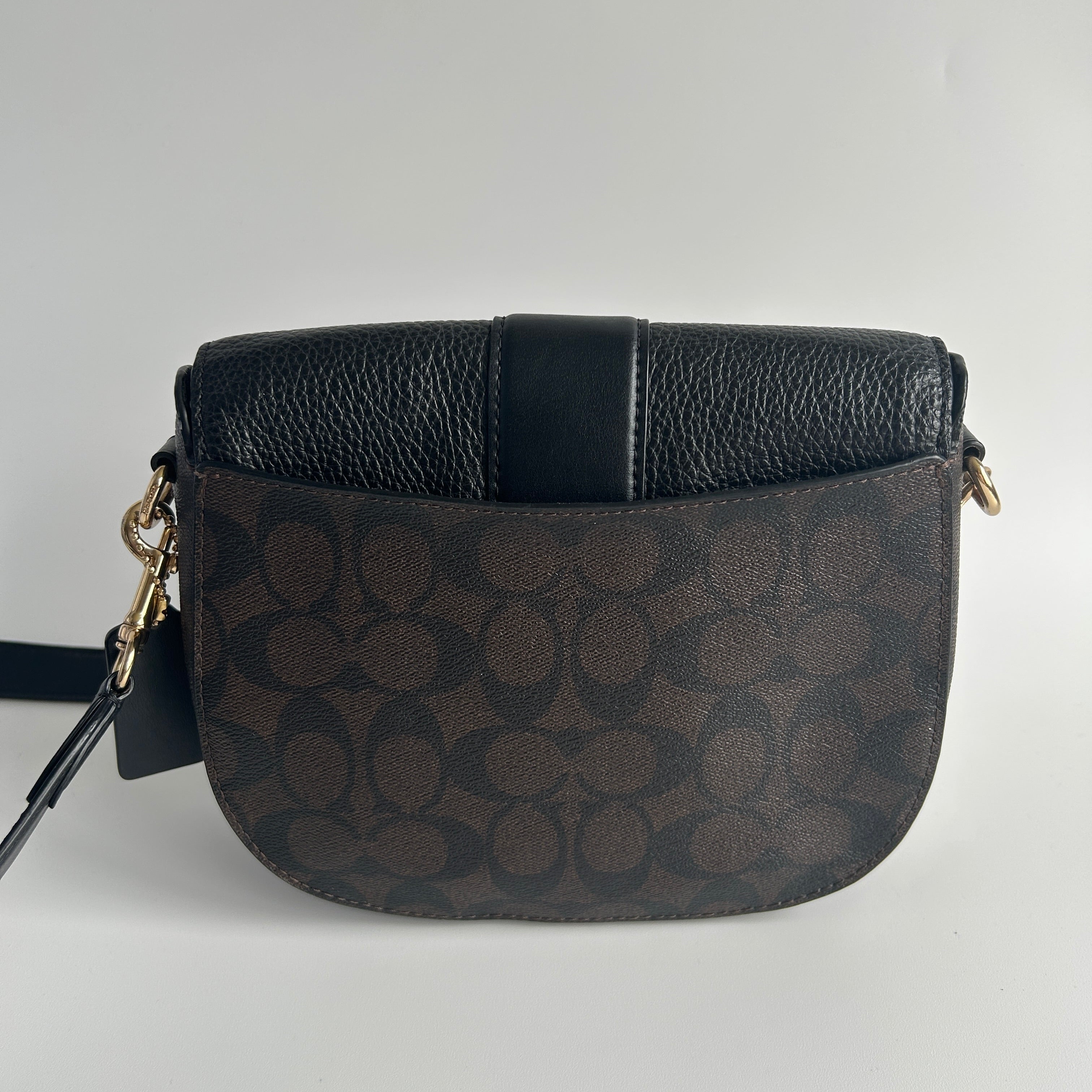 Coach Georgie Saddle Bag Brown Black Signature Canvas Leather C2806 Excellent