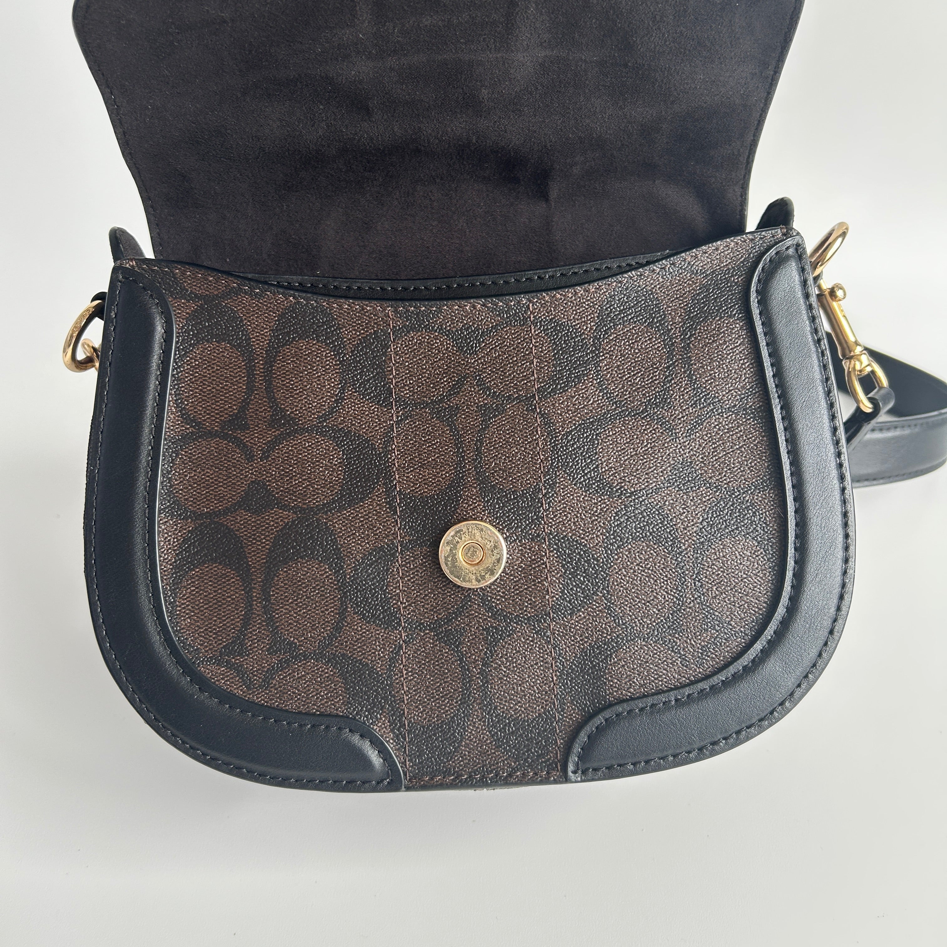 Coach Georgie Saddle Bag Brown Black Signature Canvas Leather C2806 Excellent