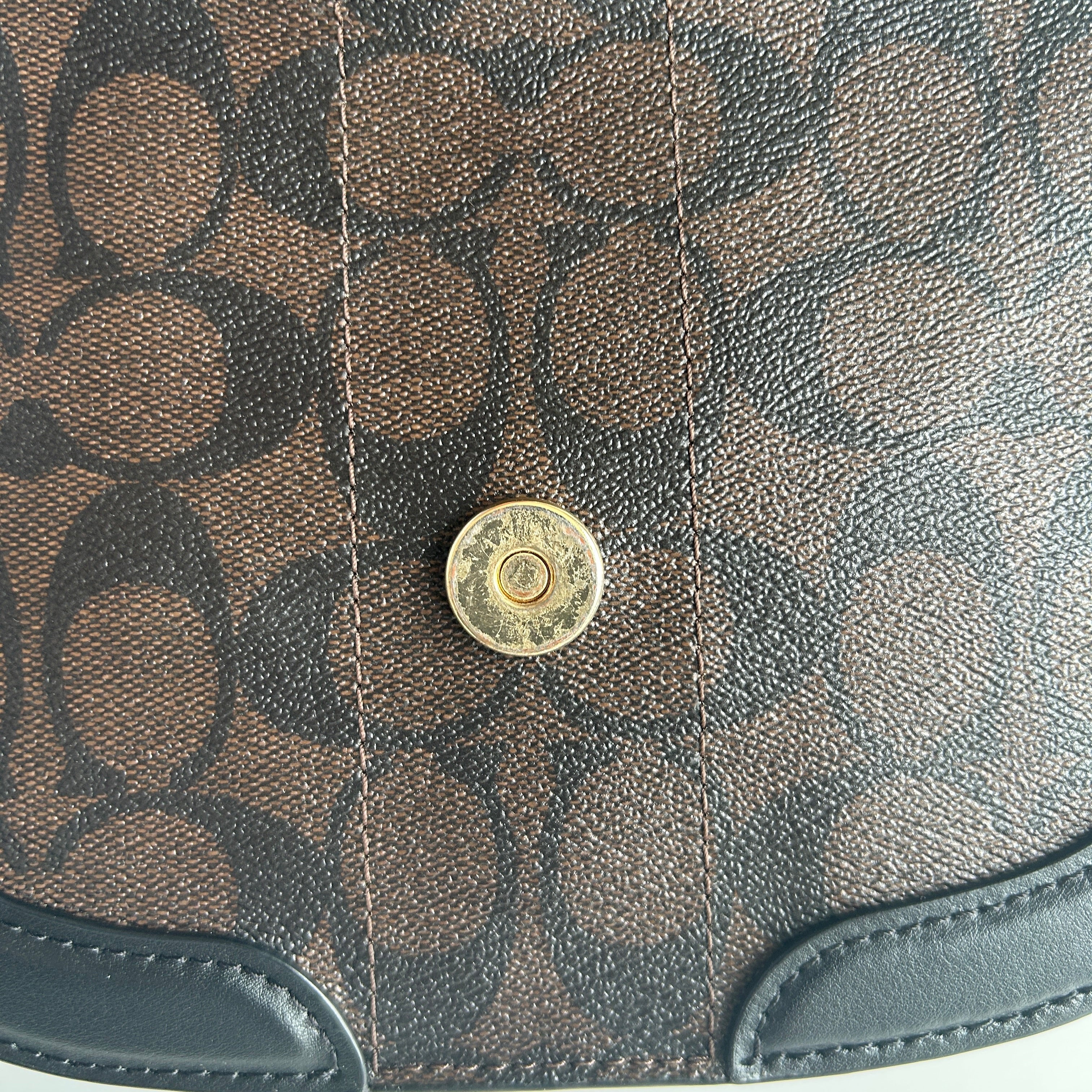 Coach Georgie Saddle Bag Brown Black Signature Canvas Leather C2806 Excellent