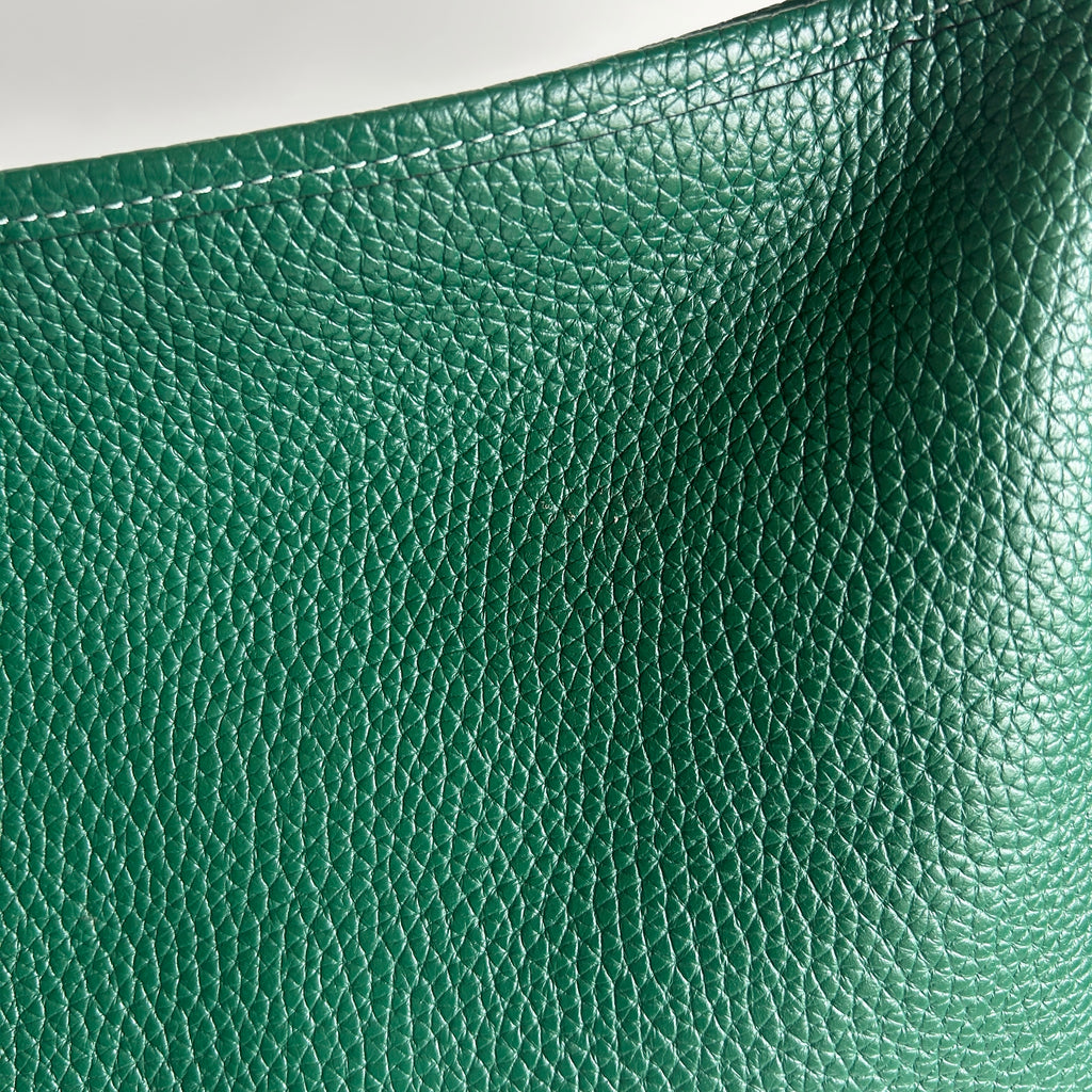 Coach Cary Green Pebble Leather Shoulder Bag Excellent