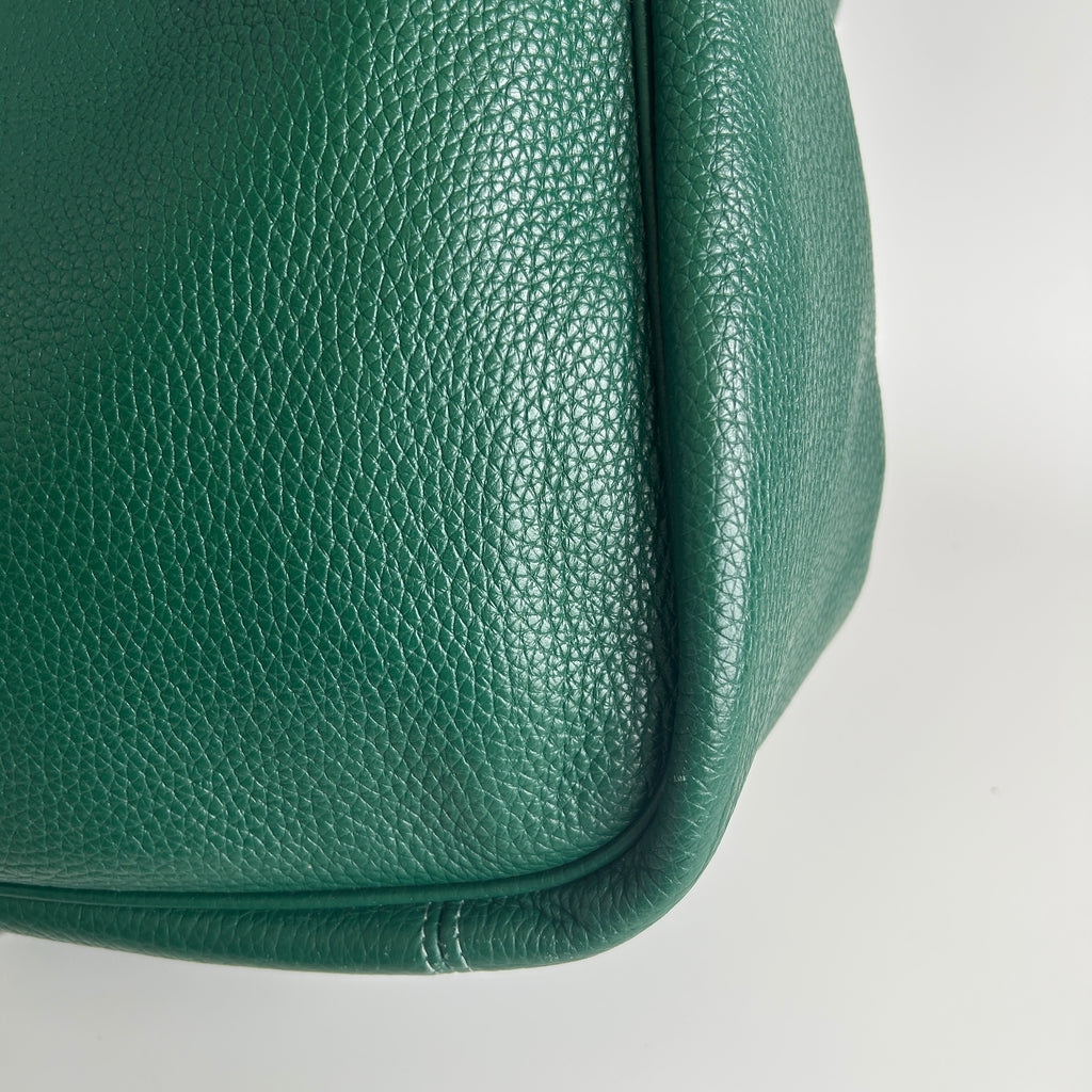 Coach Cary Green Pebble Leather Shoulder Bag Excellent