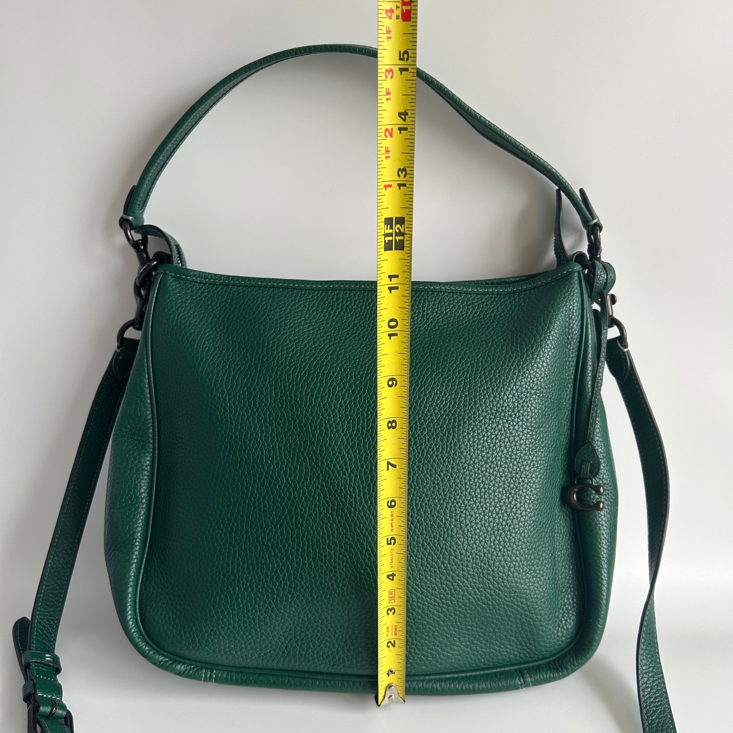 Coach Cary Green Pebble Leather Shoulder Bag Excellent