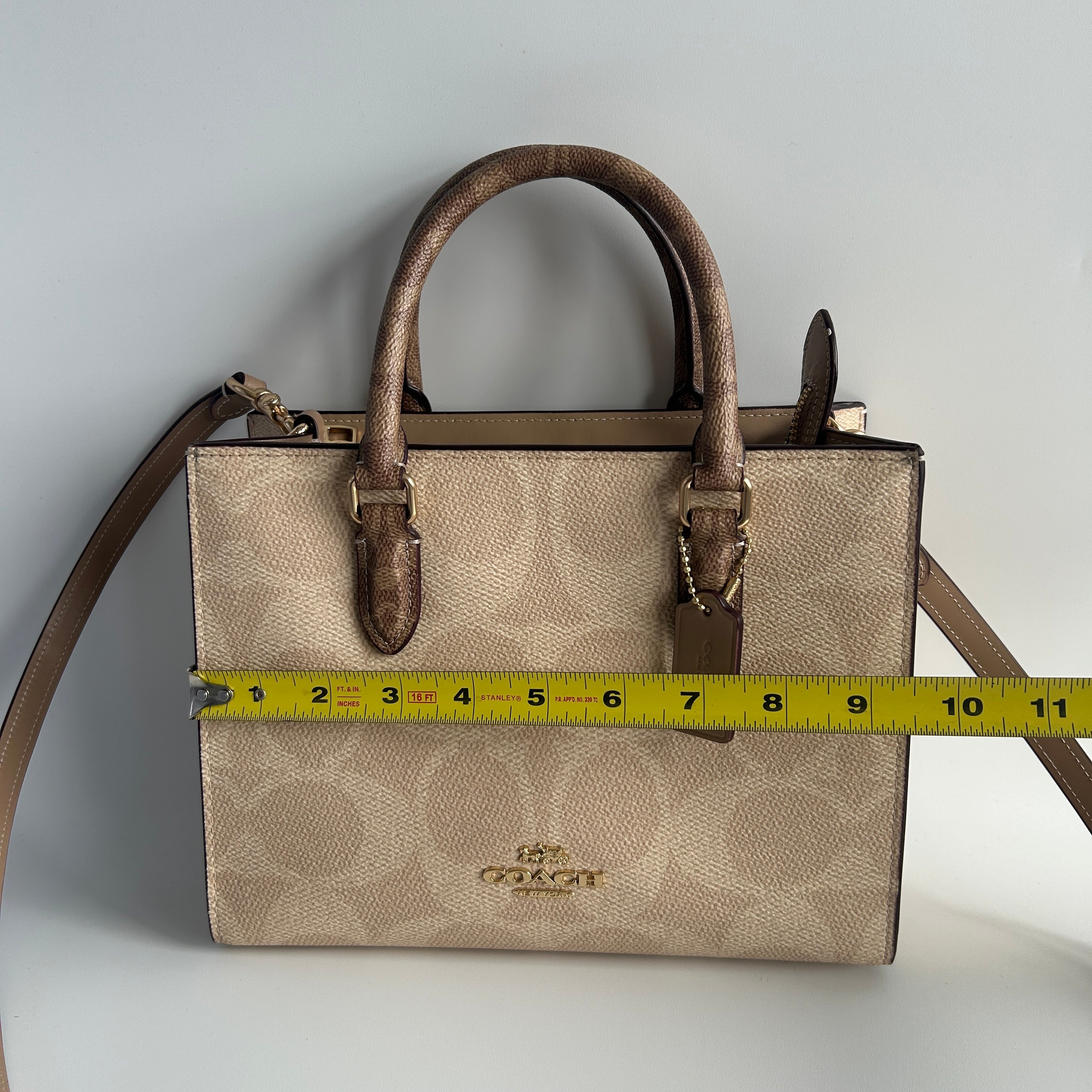 Coach Maggie Small Tote Tan Chalk Blocked Signature Canvas Bag CY676 Good