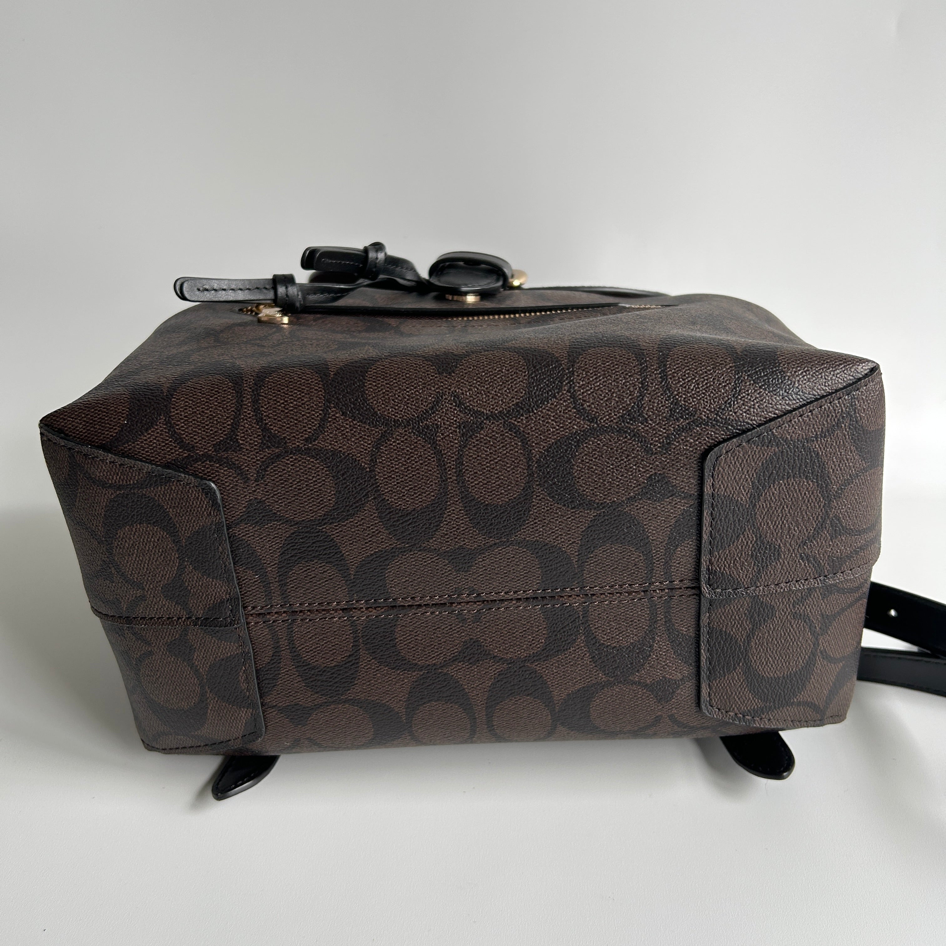 Coach Kleo Backpack Brown Black Signature Canvas Suede C5648 Excellent