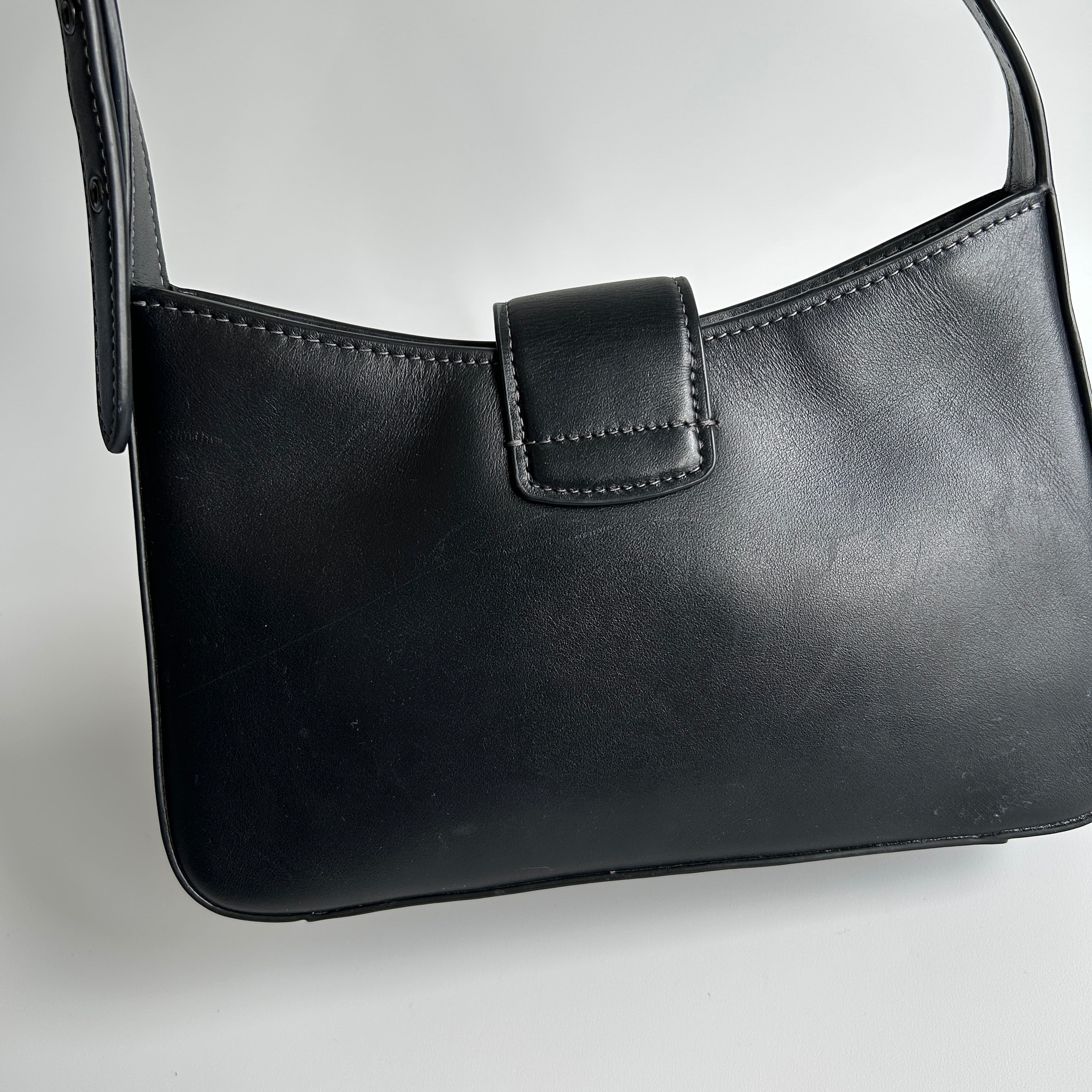 Coach Eliza Black Leather Shoulder Bag CAA93 Good Condition