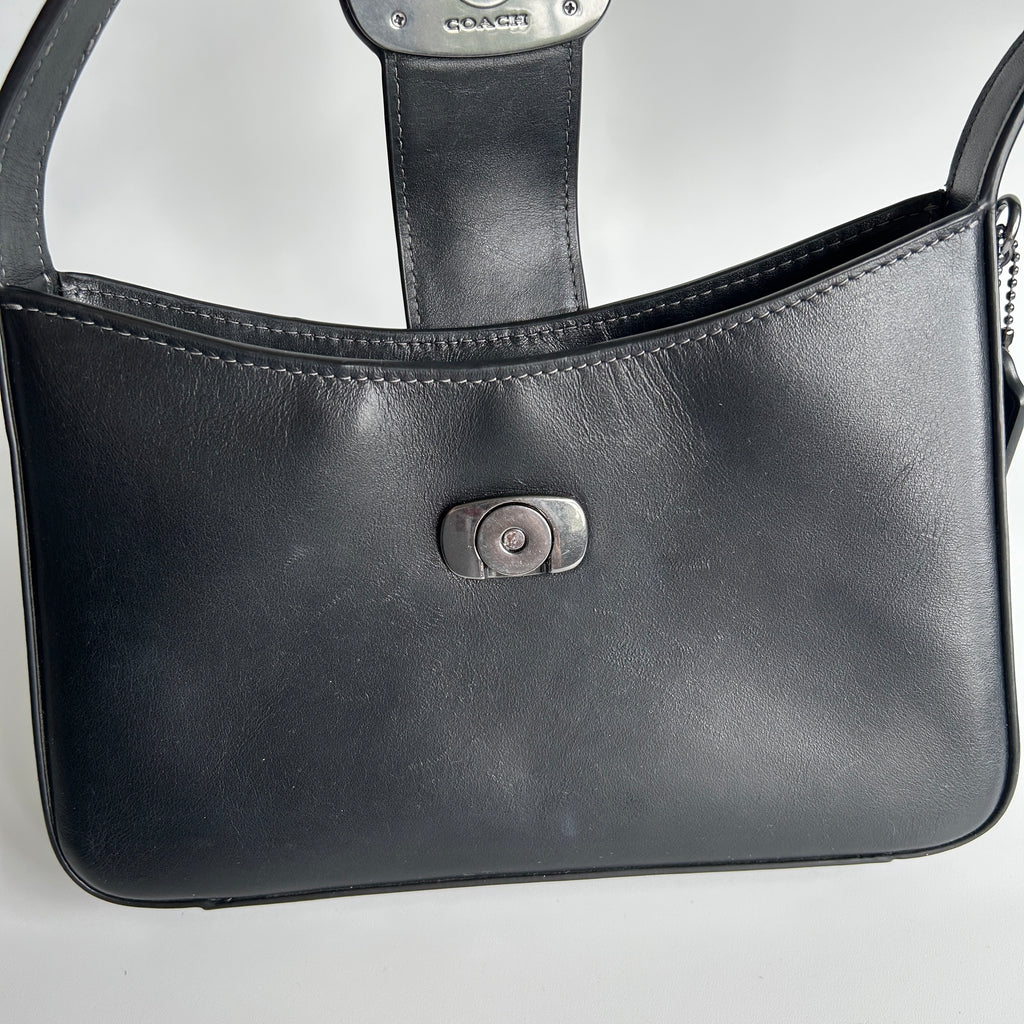 Coach Eliza Black Leather Shoulder Bag CAA93 Good Condition