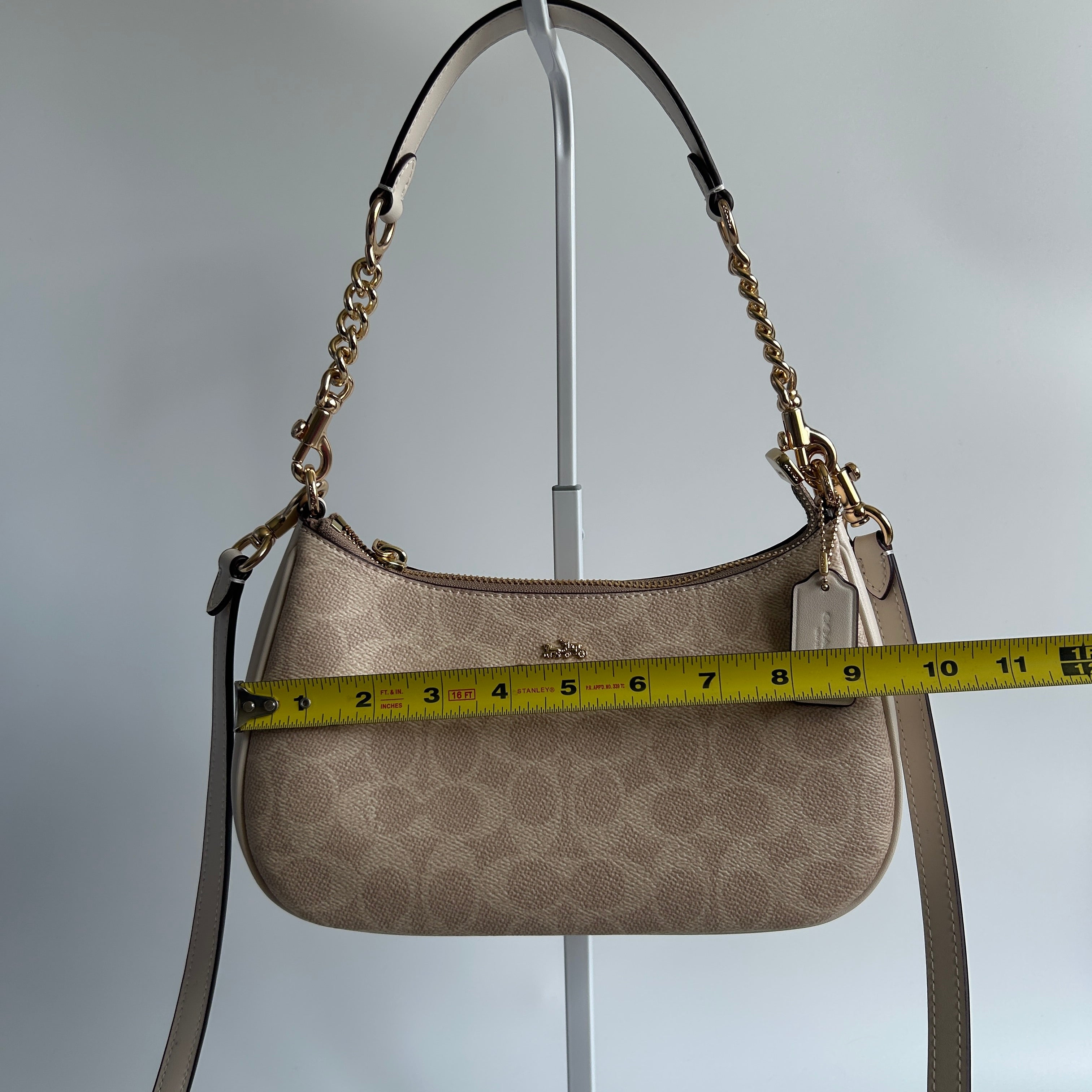Coach Teri Shoulder Bag Chalk White Signature Canvas CV933 Excellent