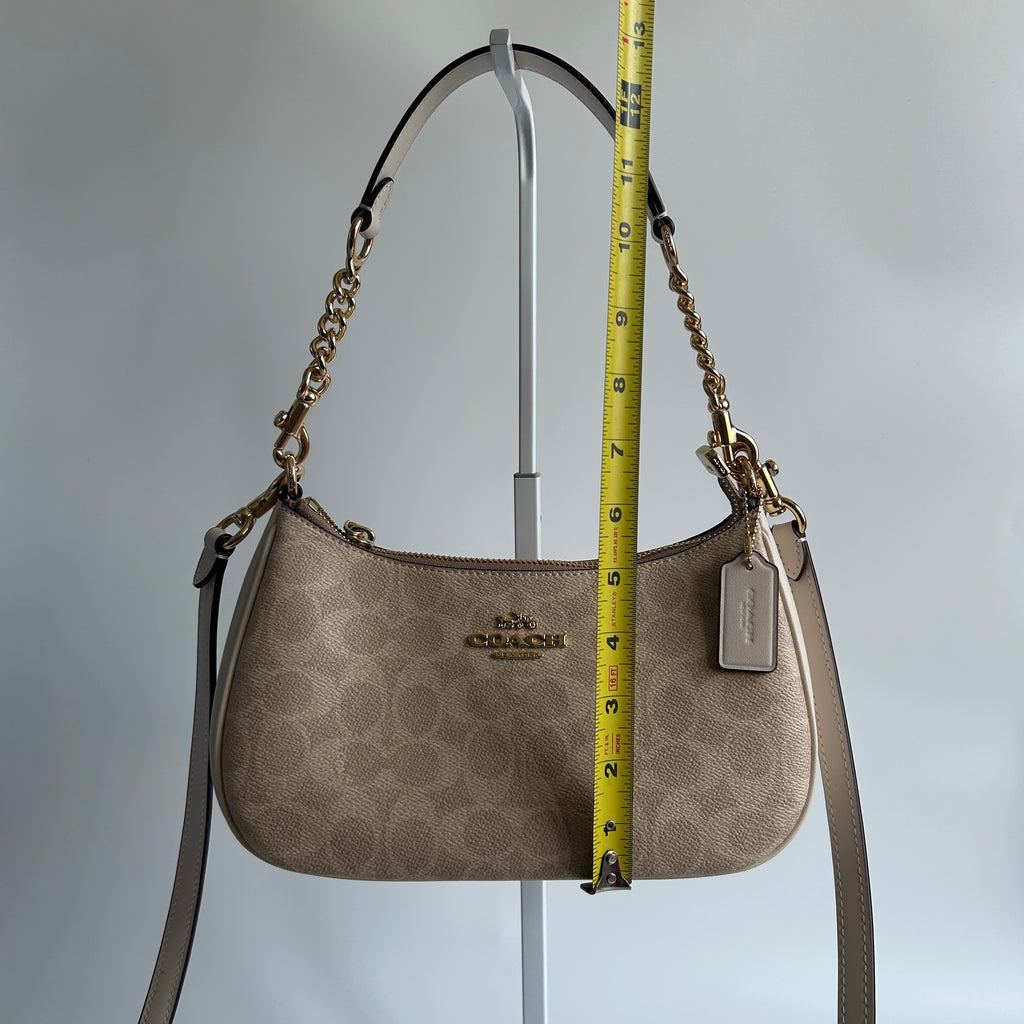 Coach Teri Shoulder Bag Chalk White Signature Canvas CV933 Excellent