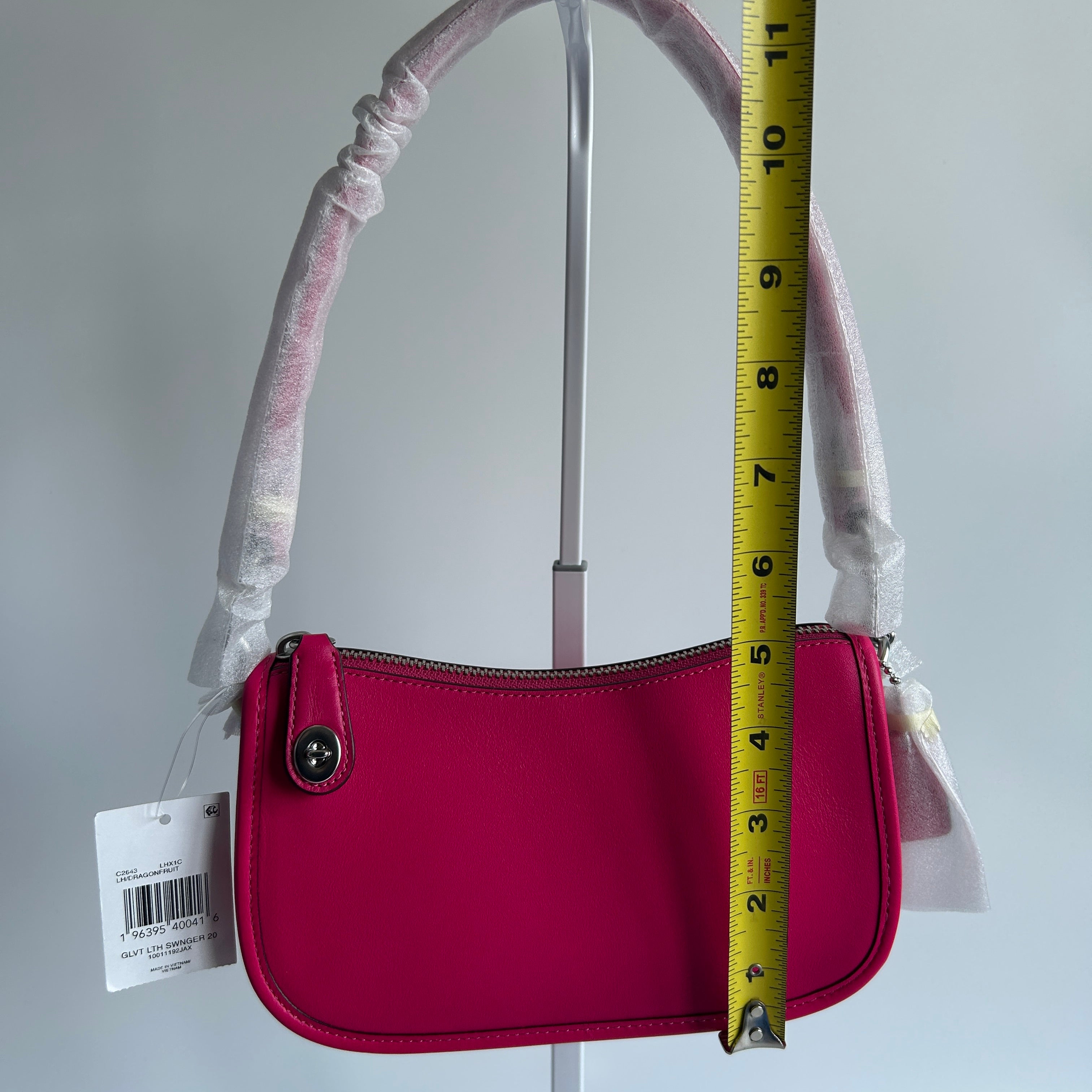 Coach Swinger 20 Dragonfruit Pink Glovetanned Leather Shoulder Bag NEW