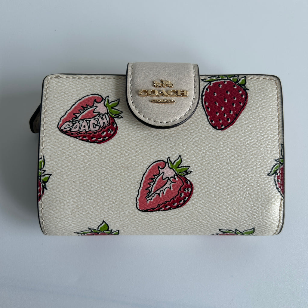 Coach Medium Corner Zip Strawberry Chalk White Leather Wallet Excellent