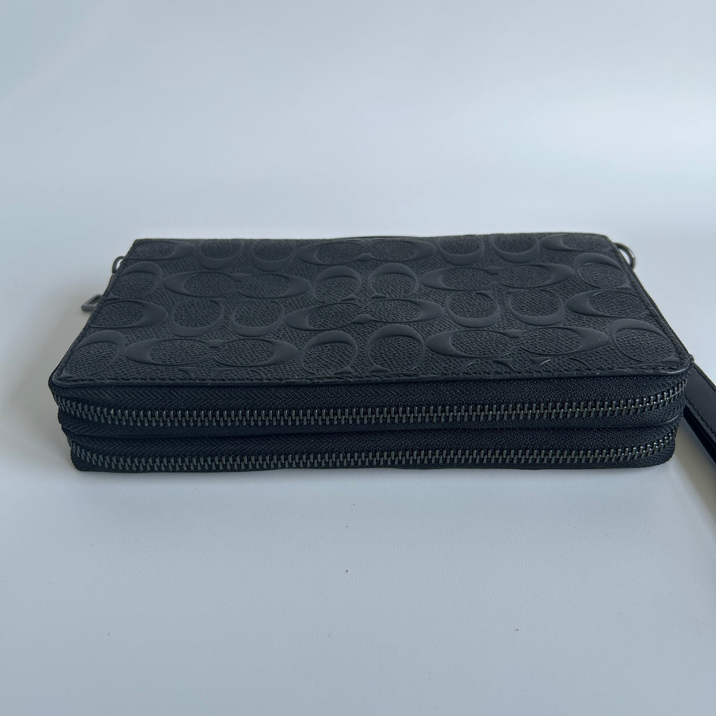 Coach Double Zip Travel Organizer Black Embossed Leather Wallet Excellent