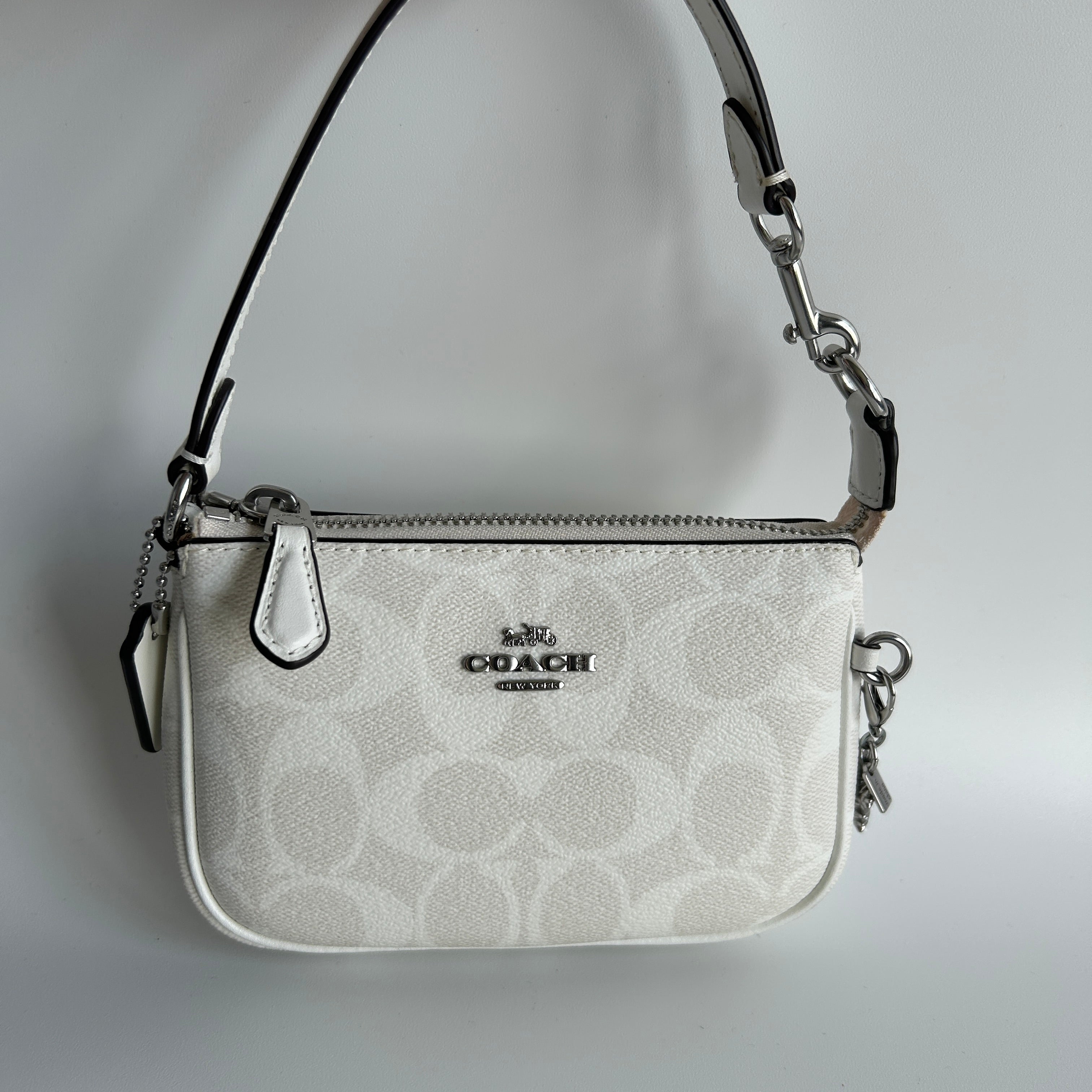 Coach Nolita 15 Chalk White Signature Canvas Wristlet Bag Excellent
