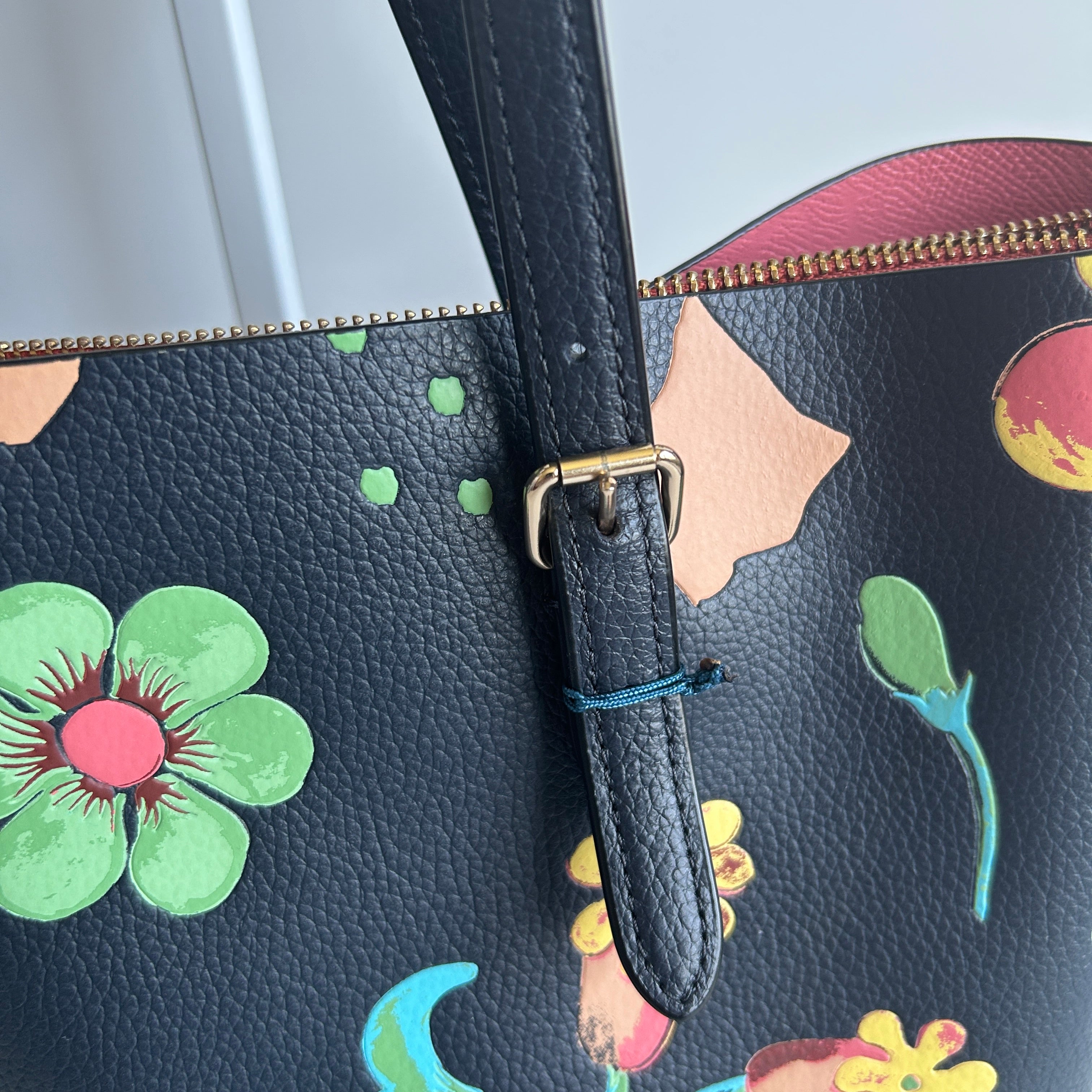 Coach Mollie Tote Dreamy Land Floral Navy Pebbled Leather Bag C8215 GOOD