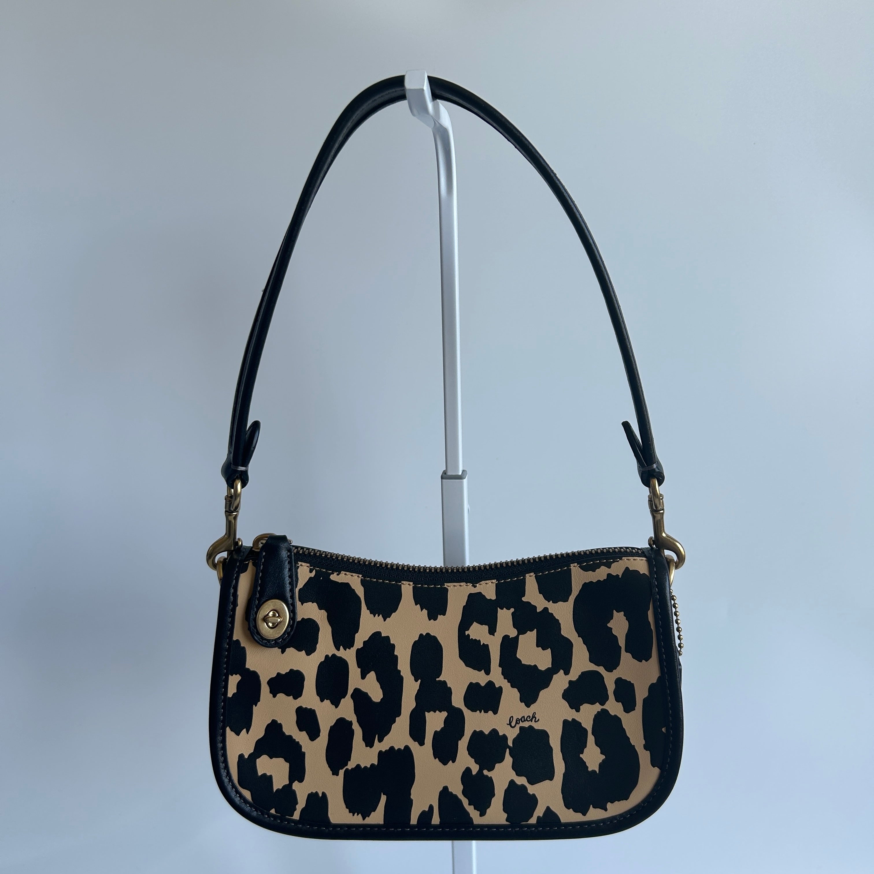 Coach Swinger 20 Leopard Print Leather Shoulder Bag CM513 Excellent