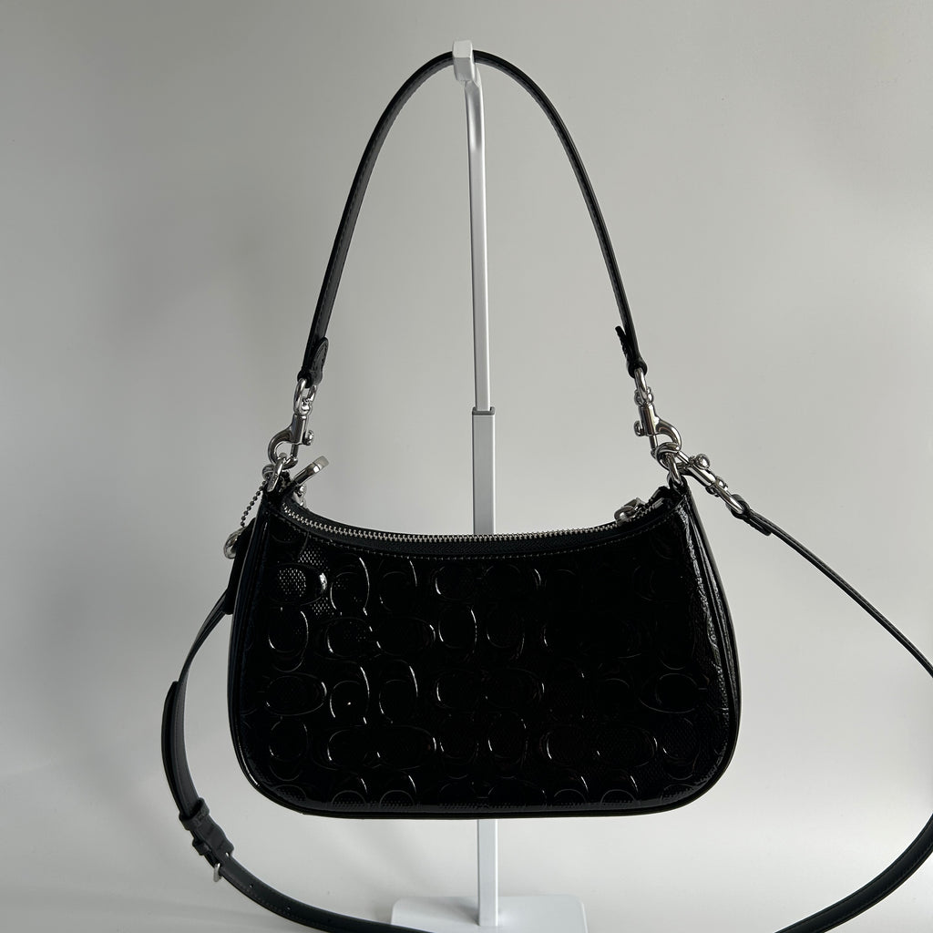 Coach Teri Black Signature Patent Leather Shoulder Bag Excellent