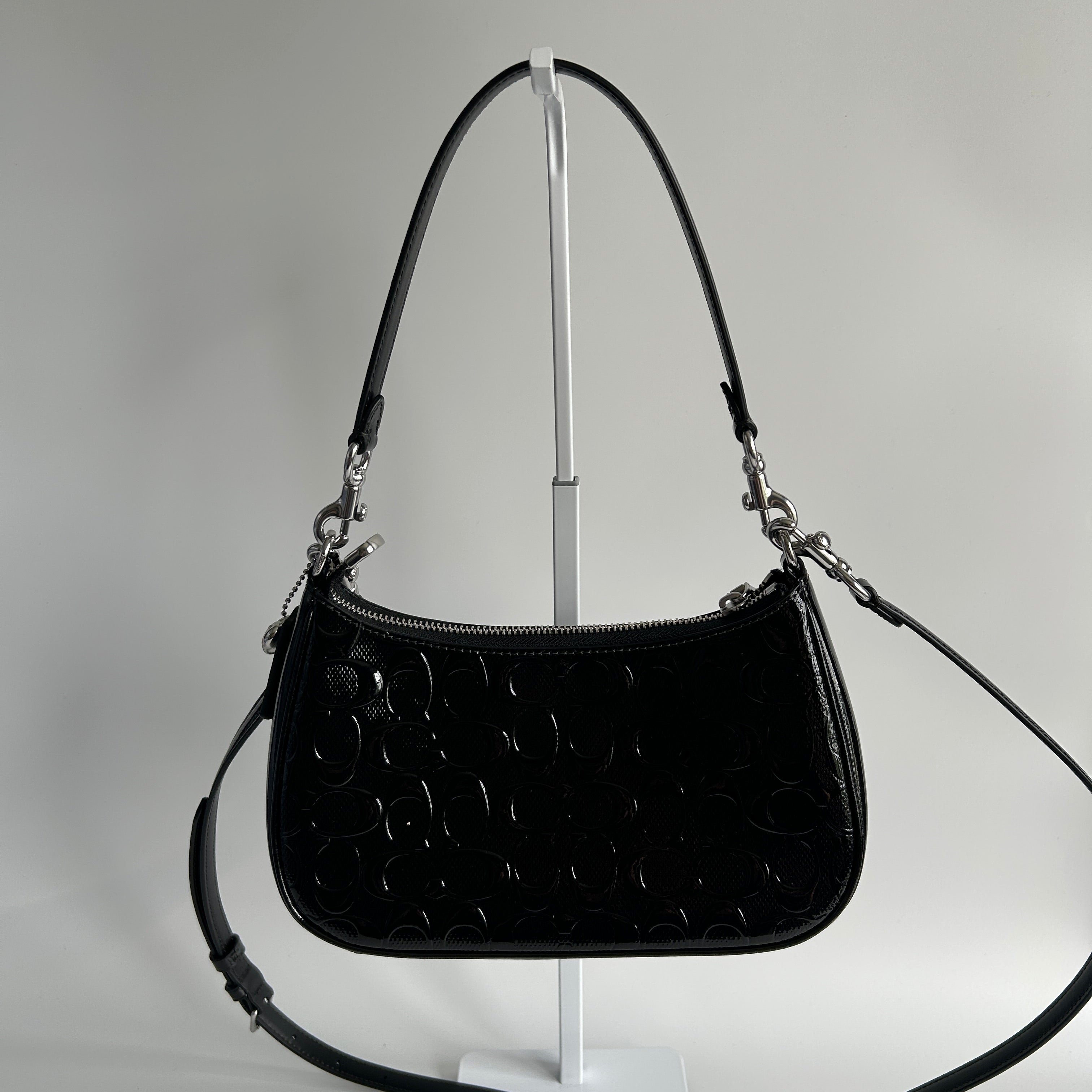 Coach Teri Black Signature Patent Leather Shoulder Bag Excellent