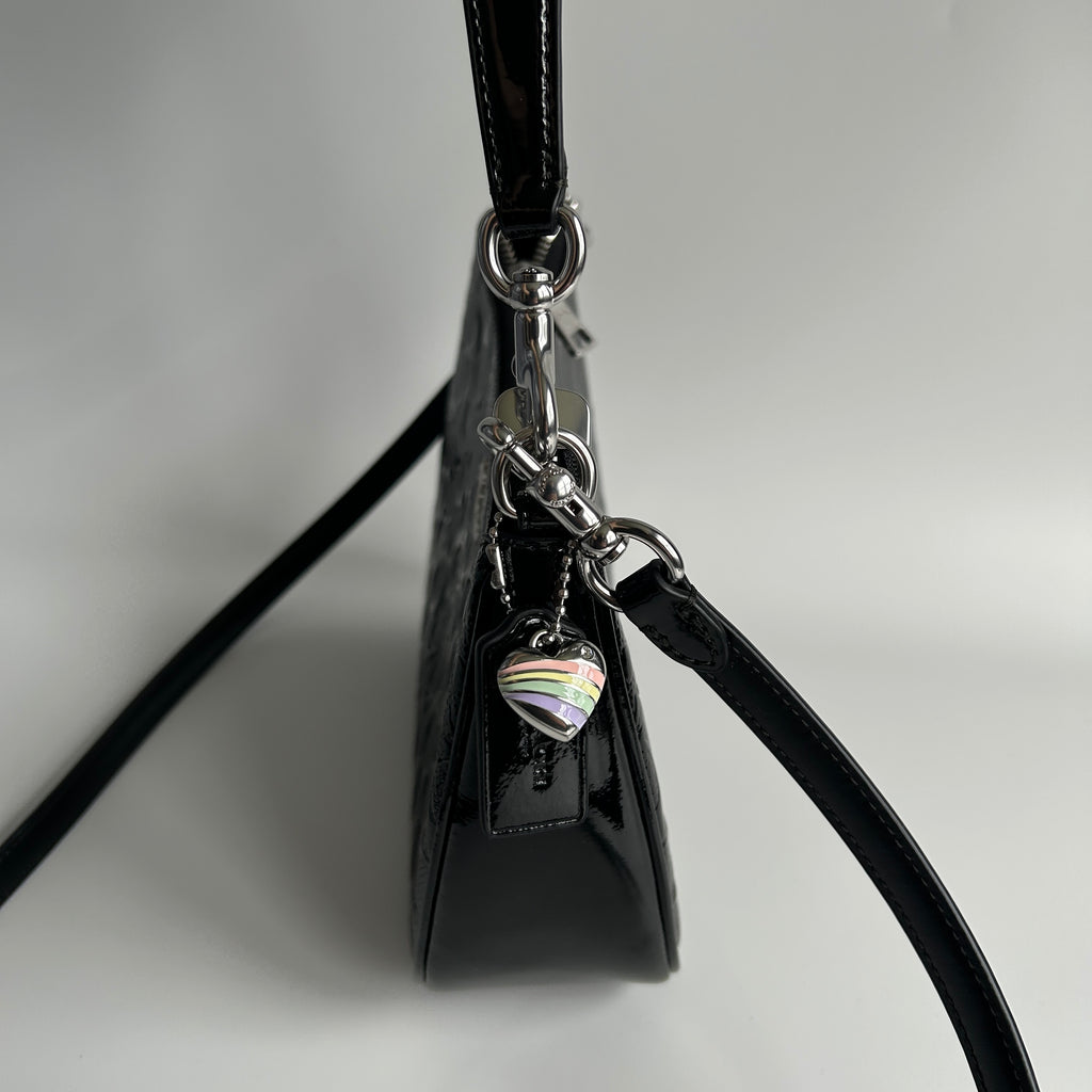 Coach Teri Black Signature Patent Leather Shoulder Bag Excellent