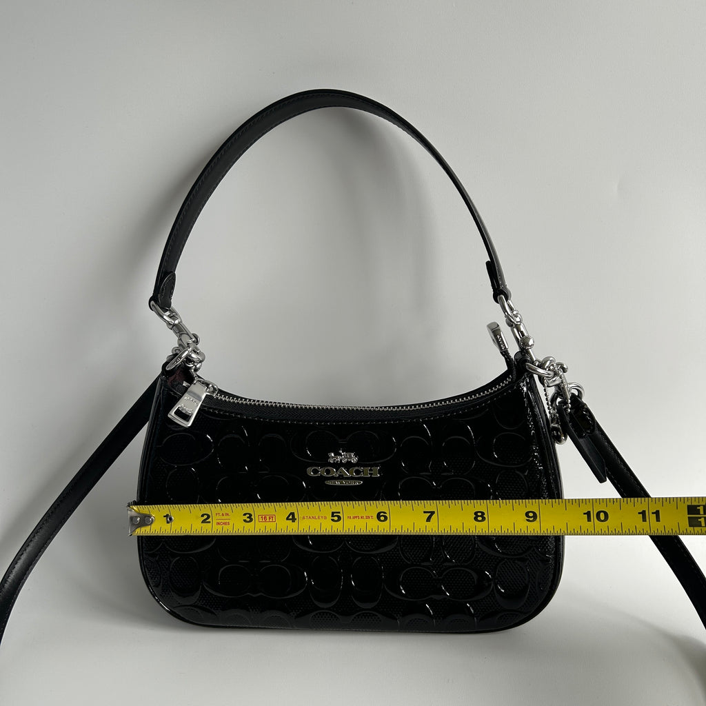 Coach Teri Black Signature Patent Leather Shoulder Bag Excellent