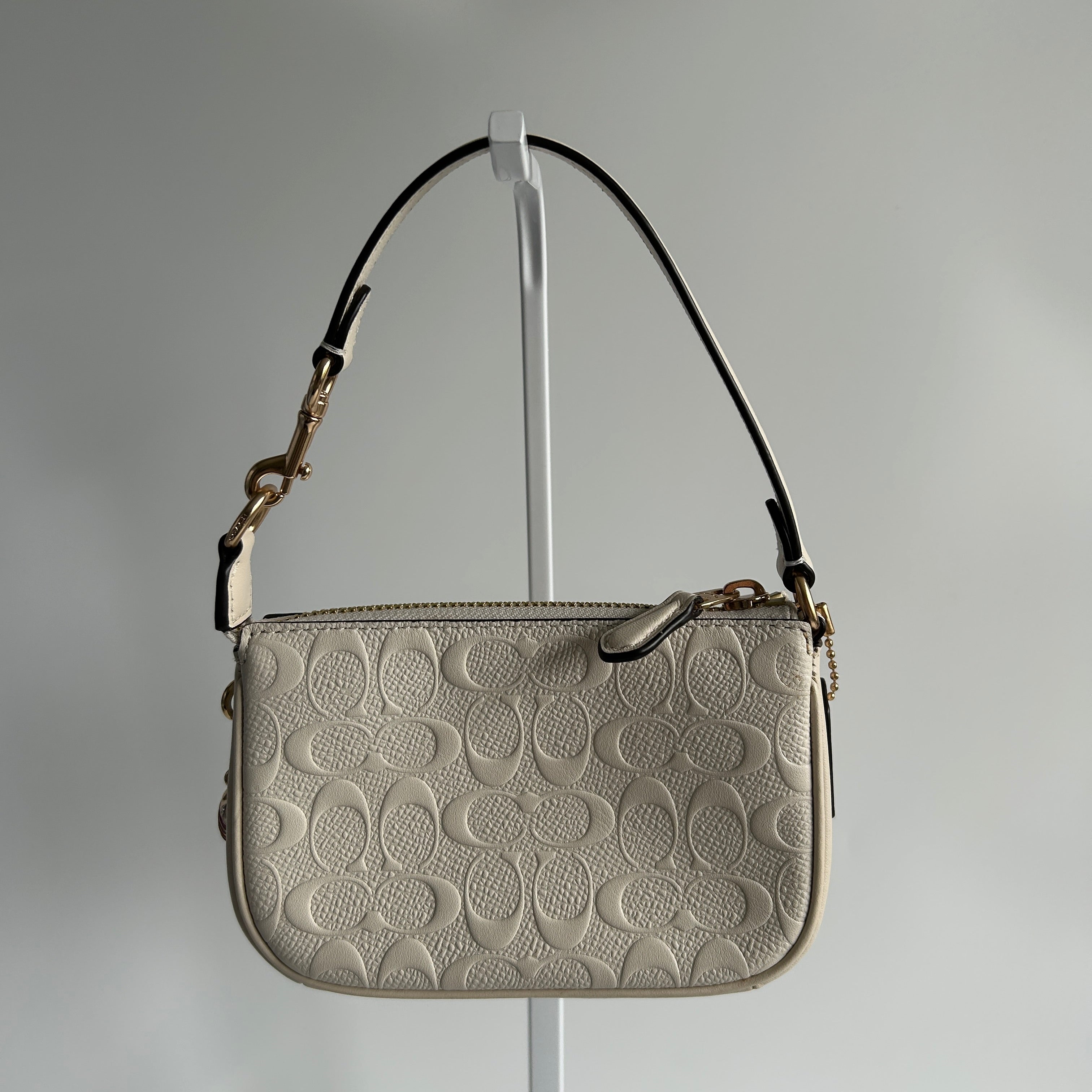 Coach Nolita 15 Chalk White Signature Leather Wristlet Excellent
