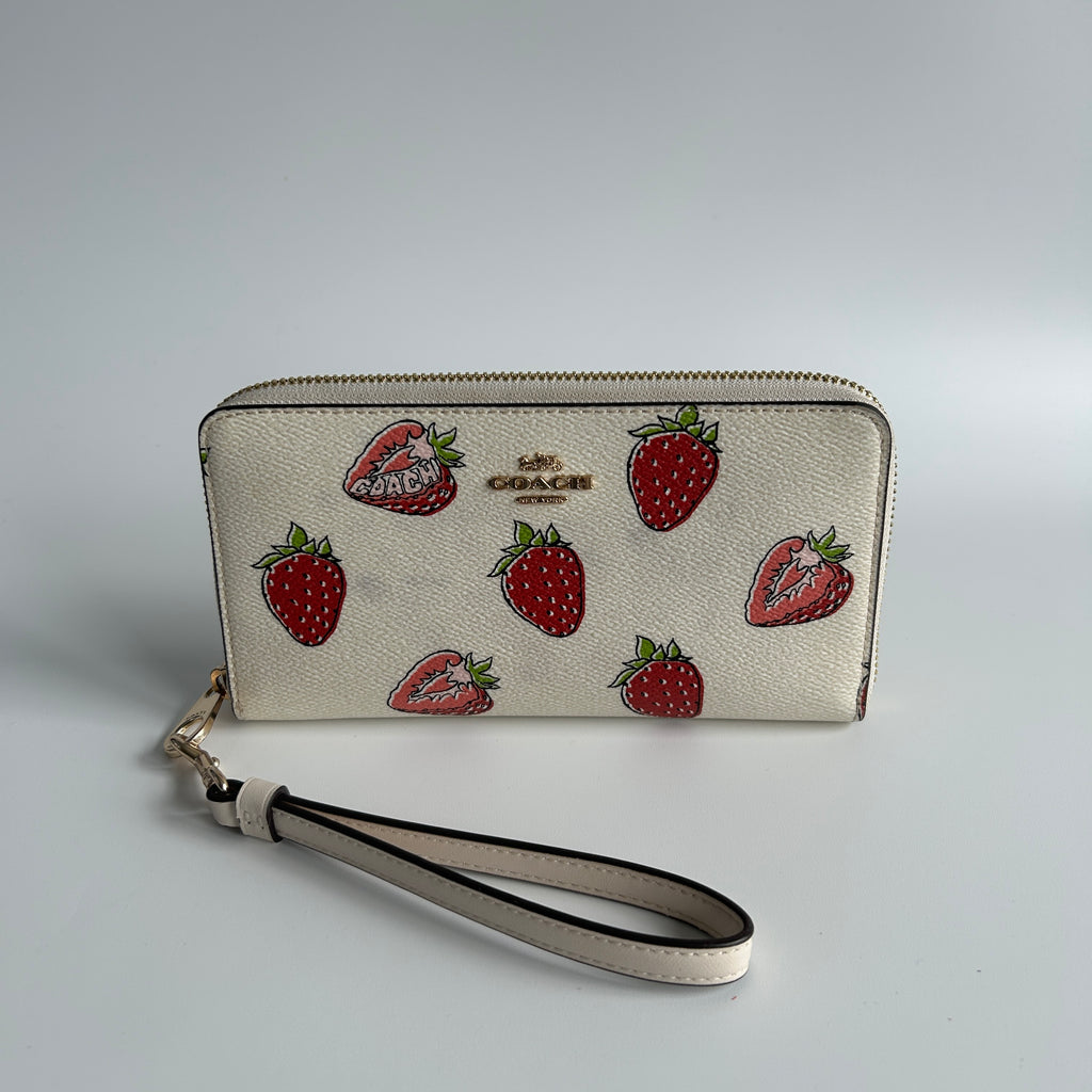 Coach Long Zip Around Strawberry Chalk White Leather Wristlet Excellent