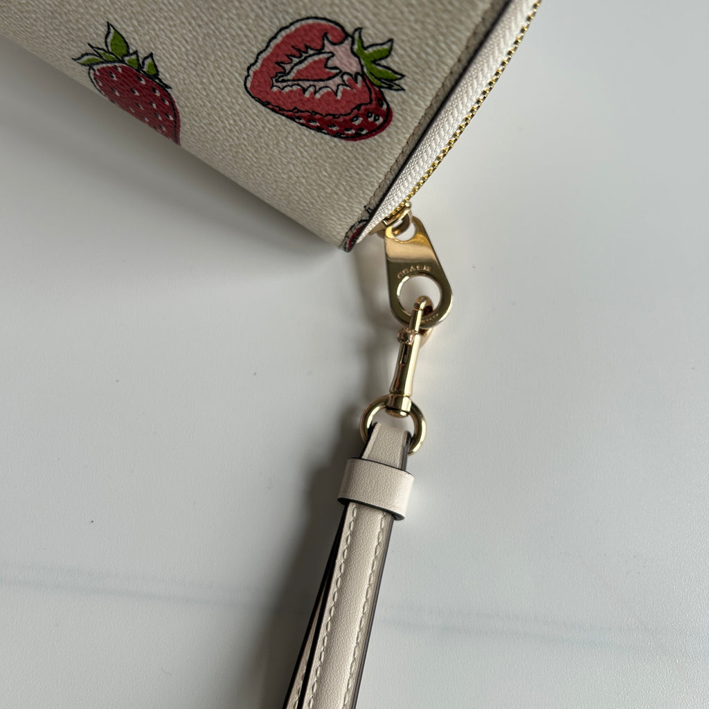 Coach Long Zip Around Strawberry Chalk White Leather Wristlet Excellent