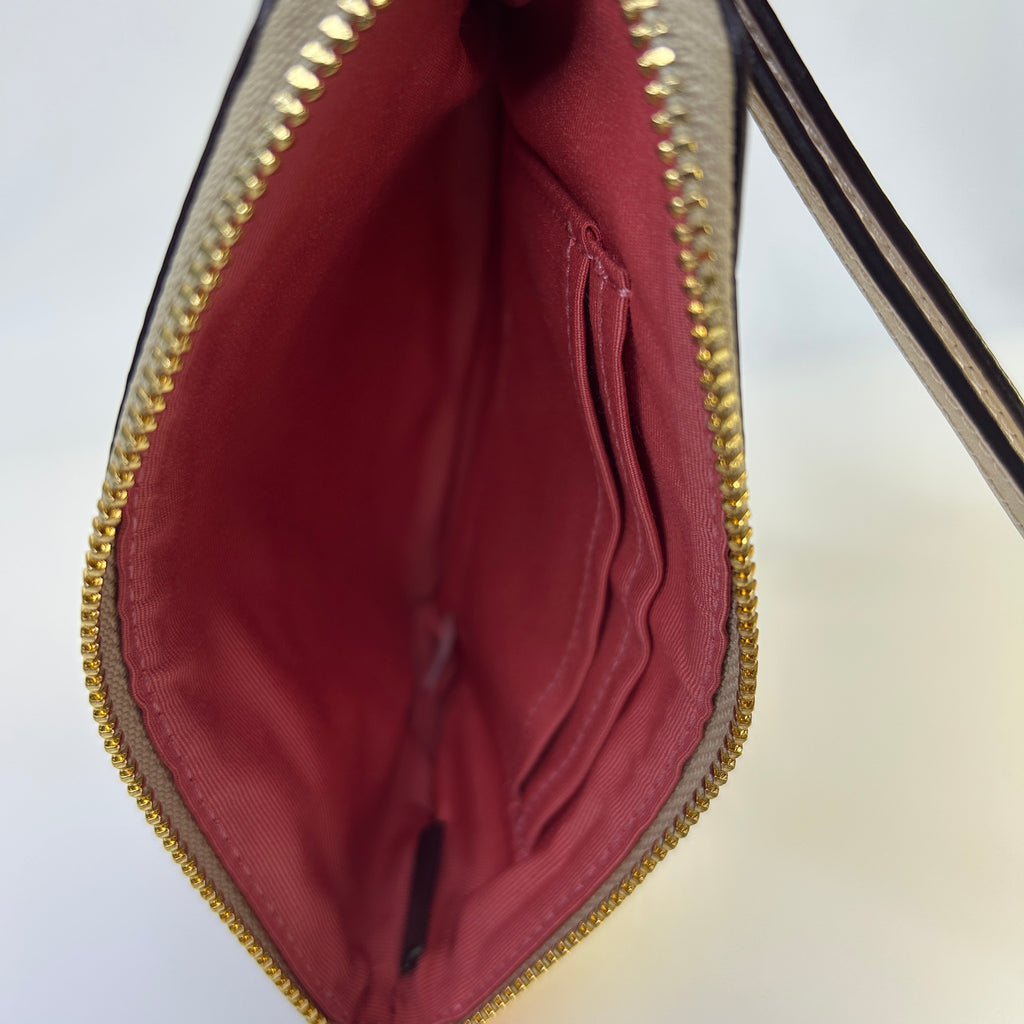 Coach Corner Zip Wristlet Khaki Strawberry Signature Canvas Bag Excellent