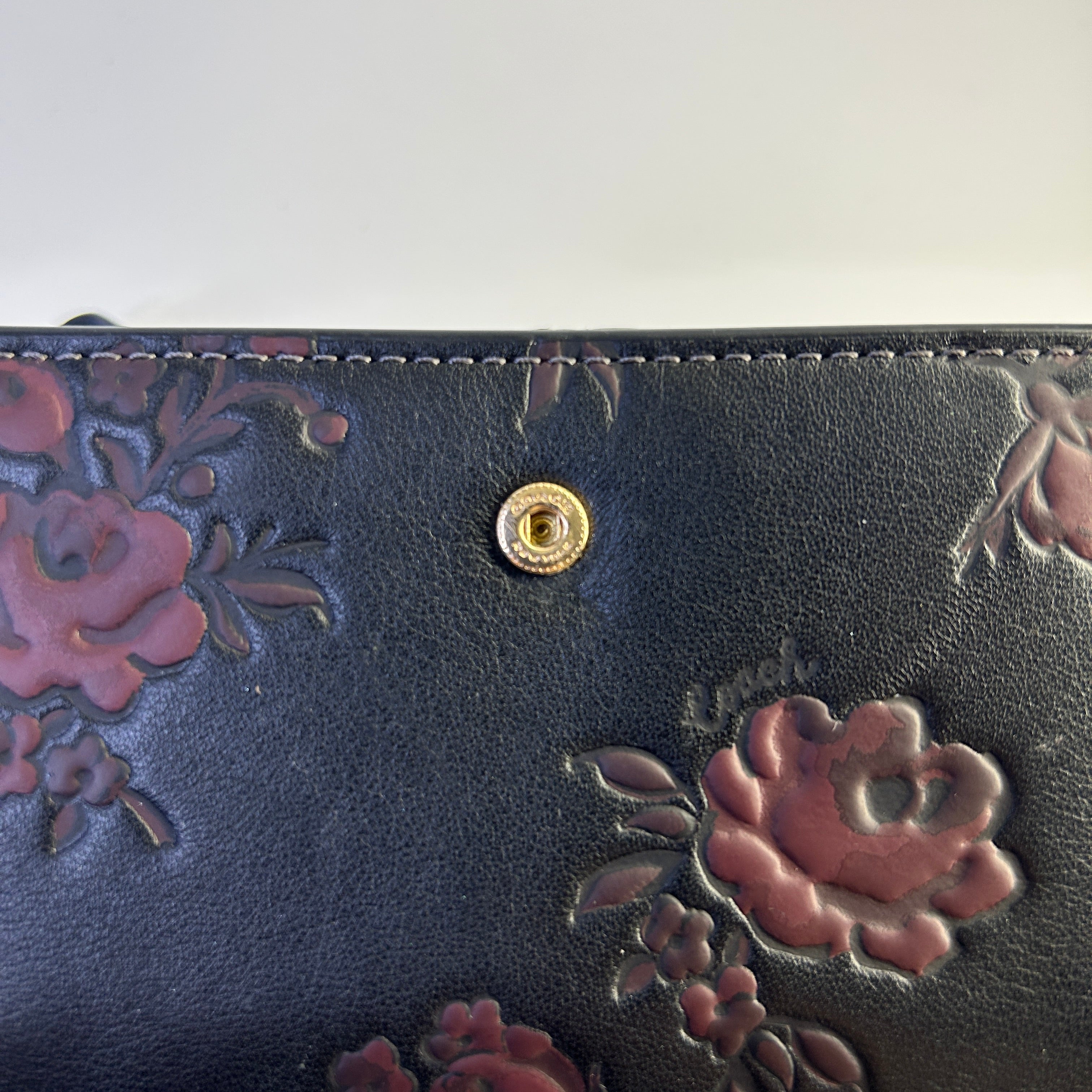 Coach Medium Corner Zip Wallet Black Floral Leather Bifold Fair