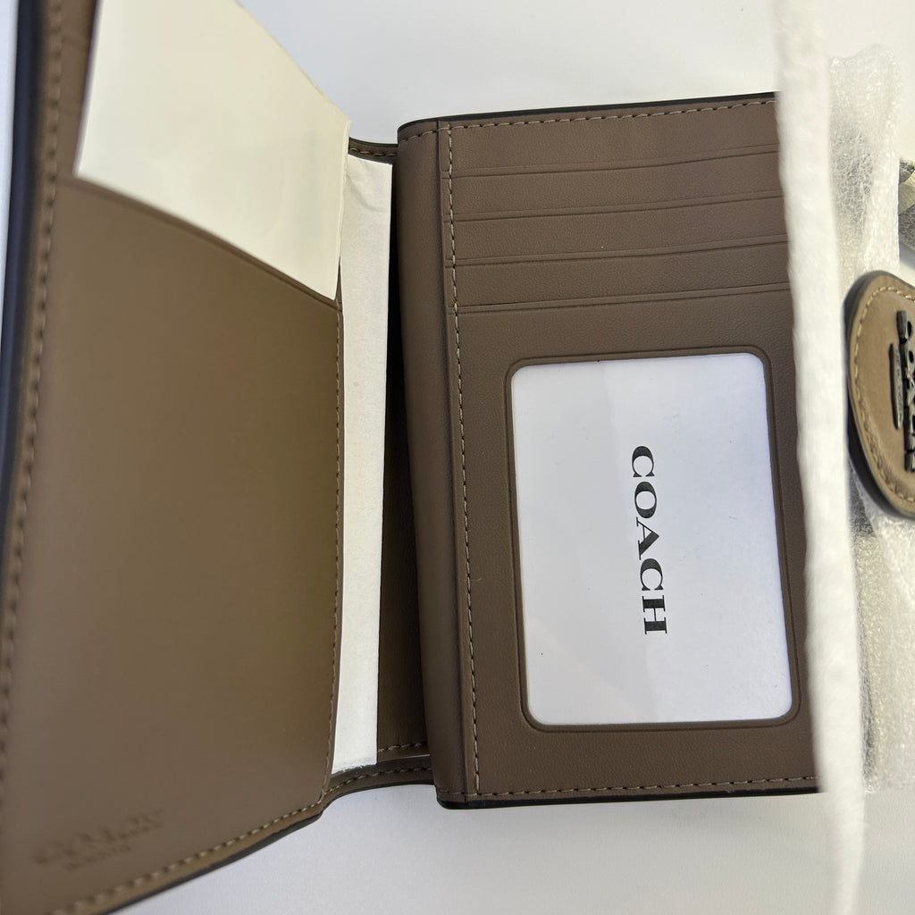 Coach Medium Corner Zip Dark Stone Leather Wallet NEW