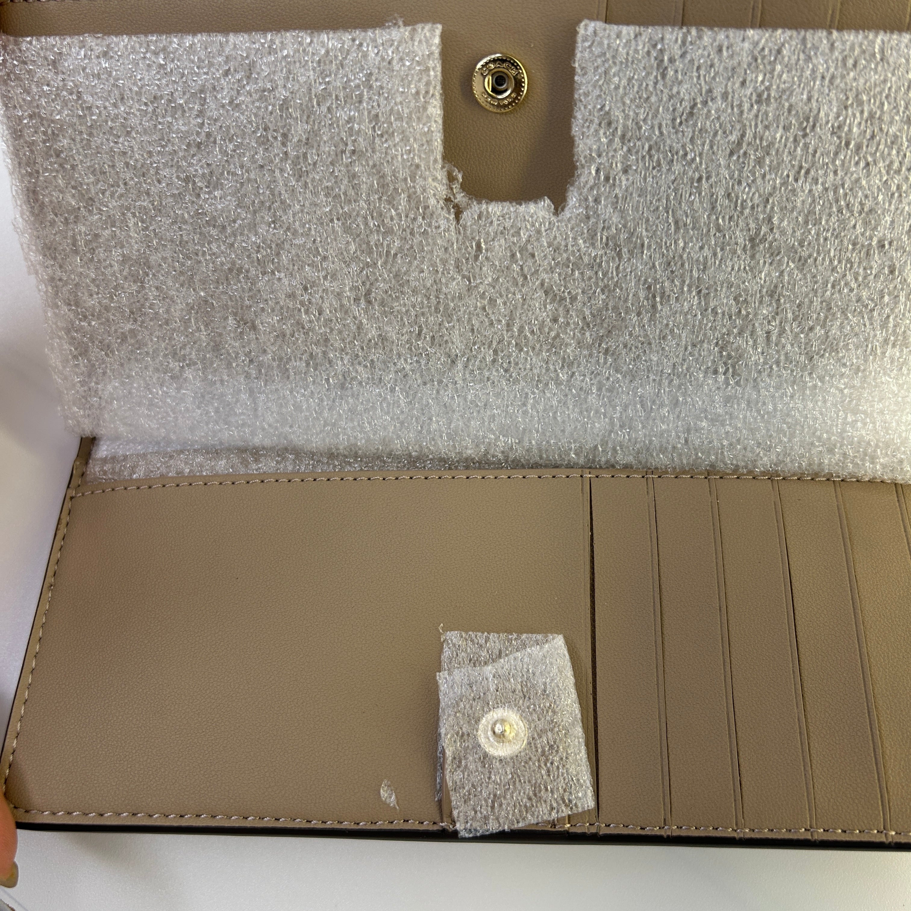 Coach Slim Wallet Ladybug Floral Chalk White Leather C7306 Like New