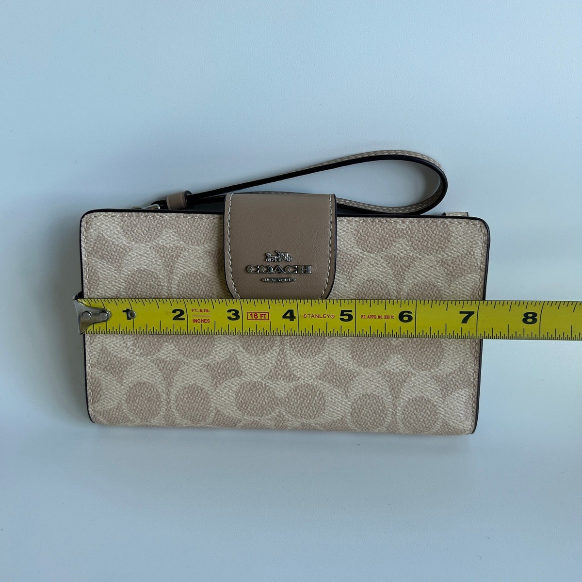 Coach Phone Wallet Signature Canvas Sand Taupe Wristlet CW780