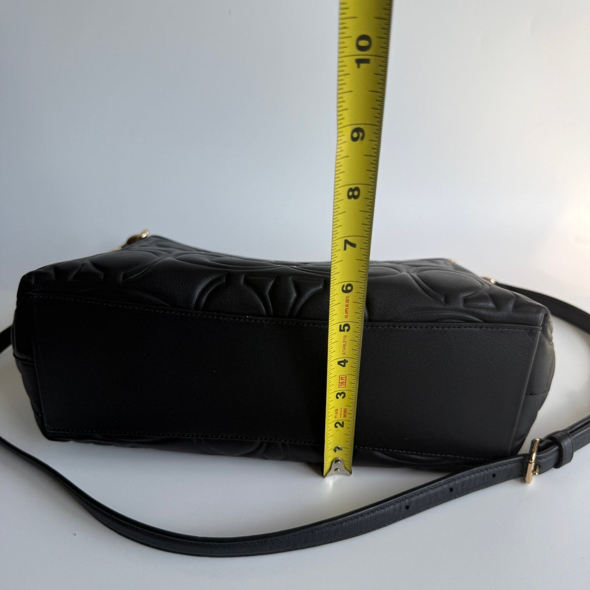 Coach Laurel Shoulder Bag Black Signature Embossed Leather CZ178