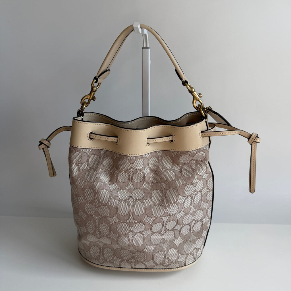 Coach Field Bucket Bag Stone Ivory Signature Jacquard Leather C3853
